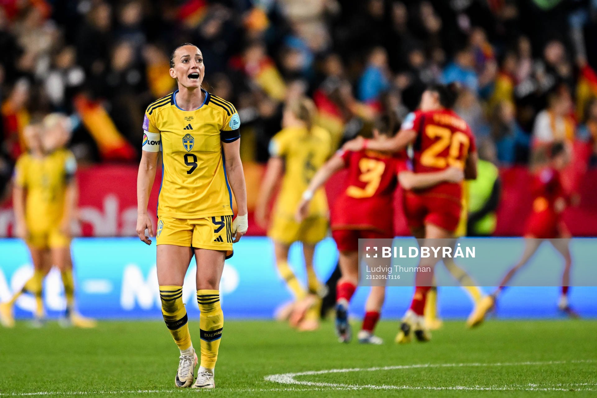 Kosovare Asllani of Sweden looks dejected