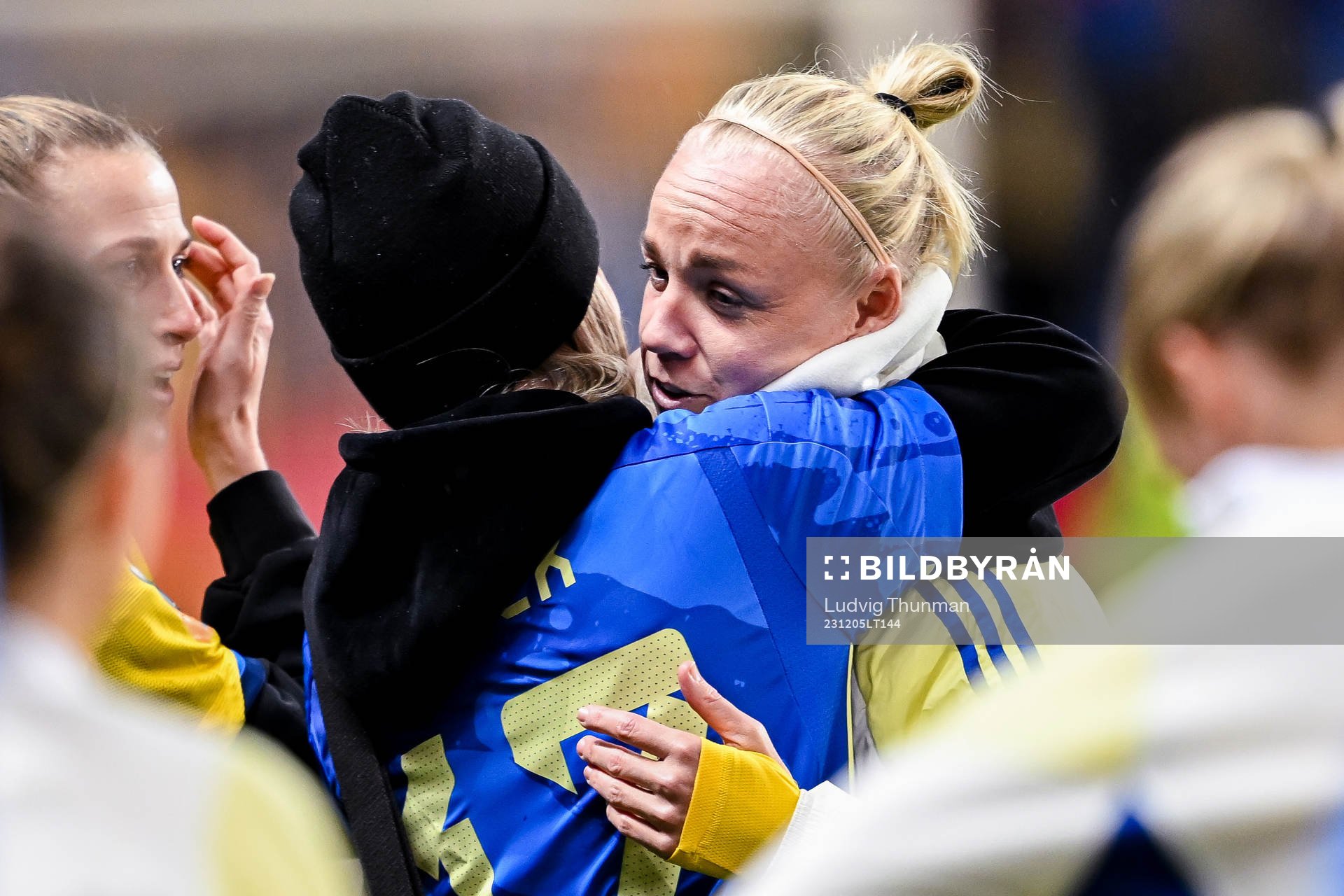 Caroline Seger and Olivia Schough of Sweden