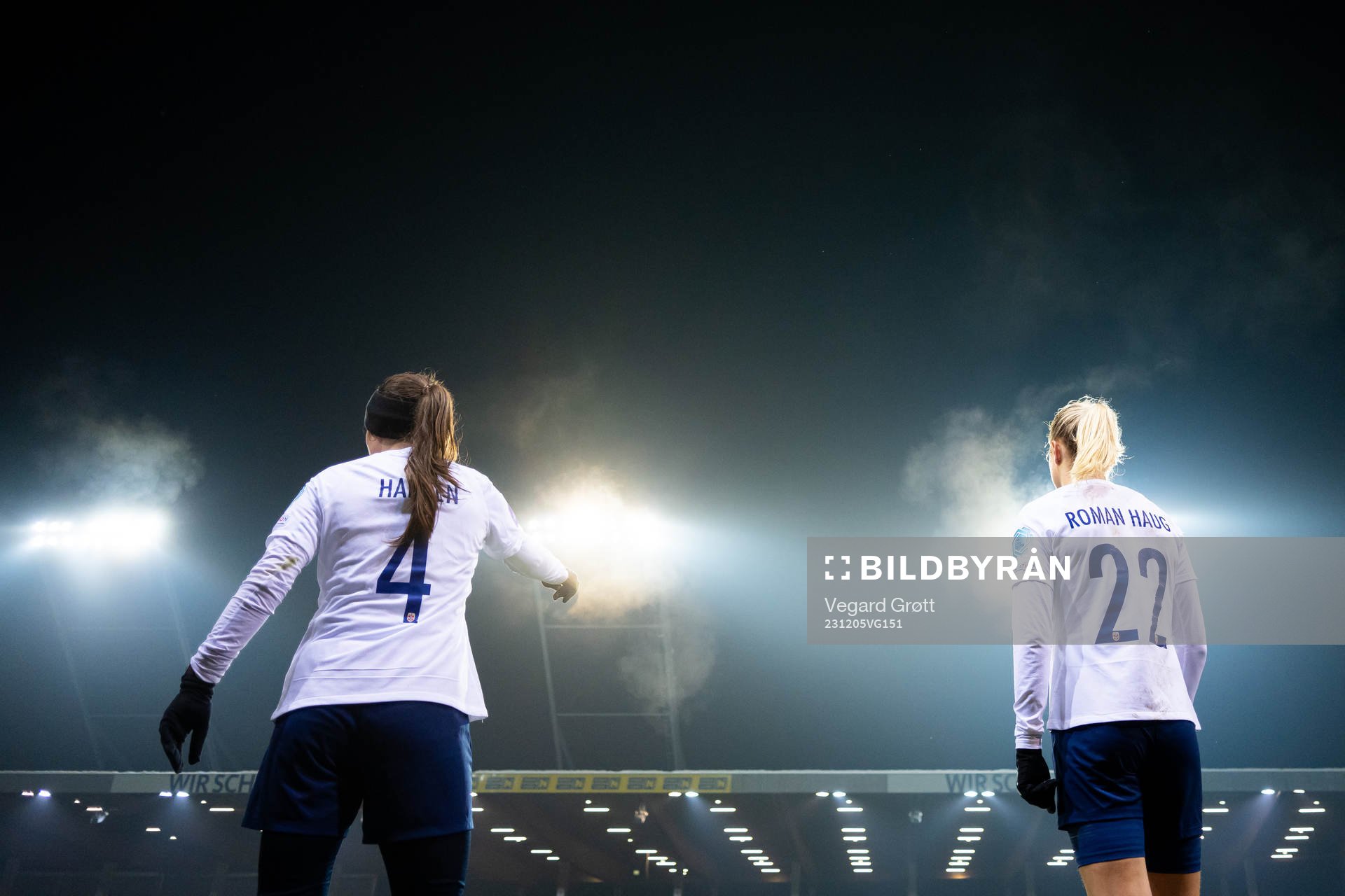 Tuva Hansen and Sophie Román Haug of Norway