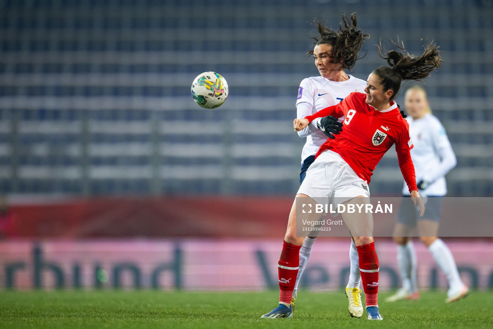 Ingrid Syrstad Engen of Norway and Sarah Zadrazil of Austria