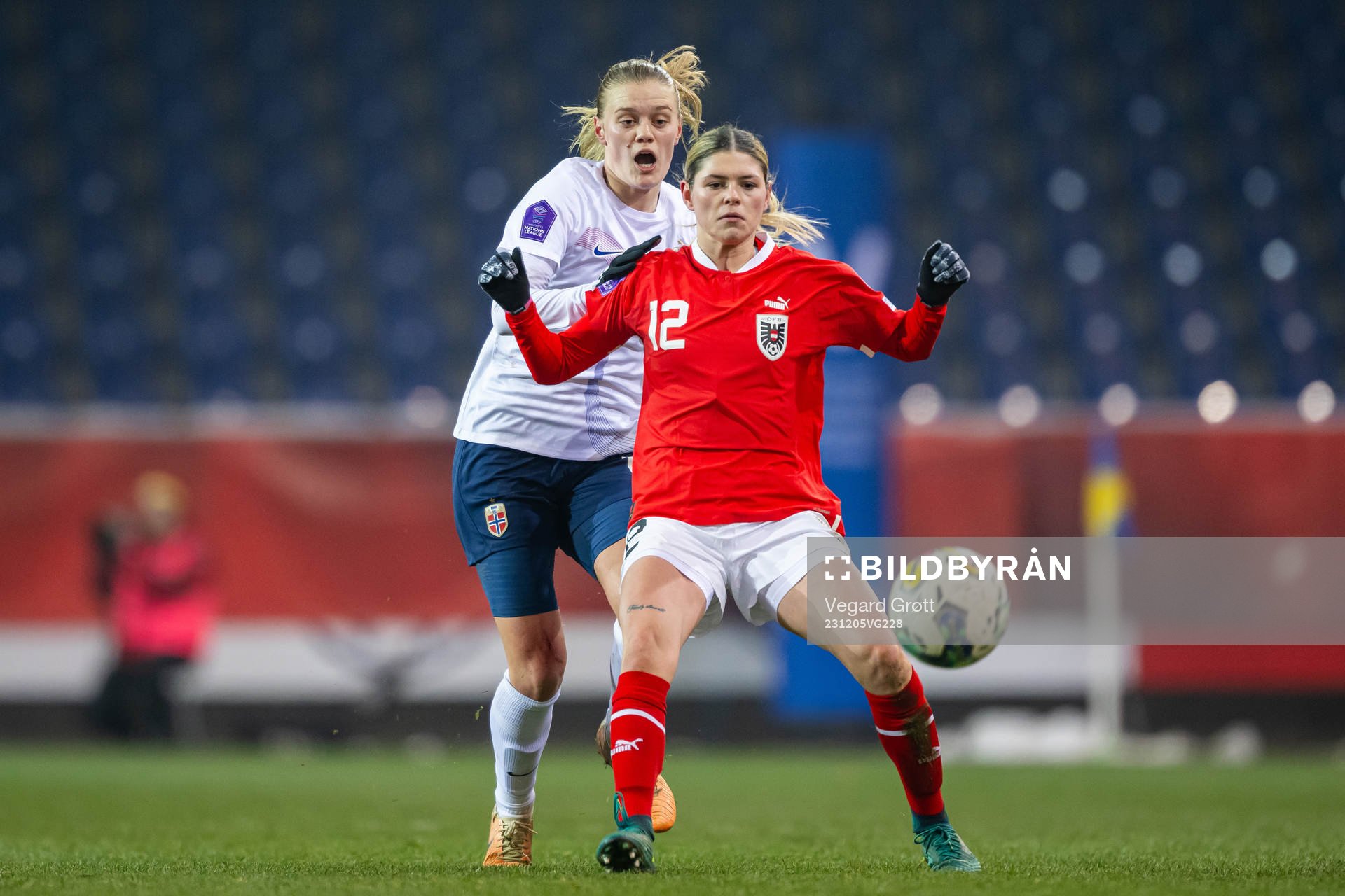 Mathilde Harviken of Norway and Eileen Campbel of Austria