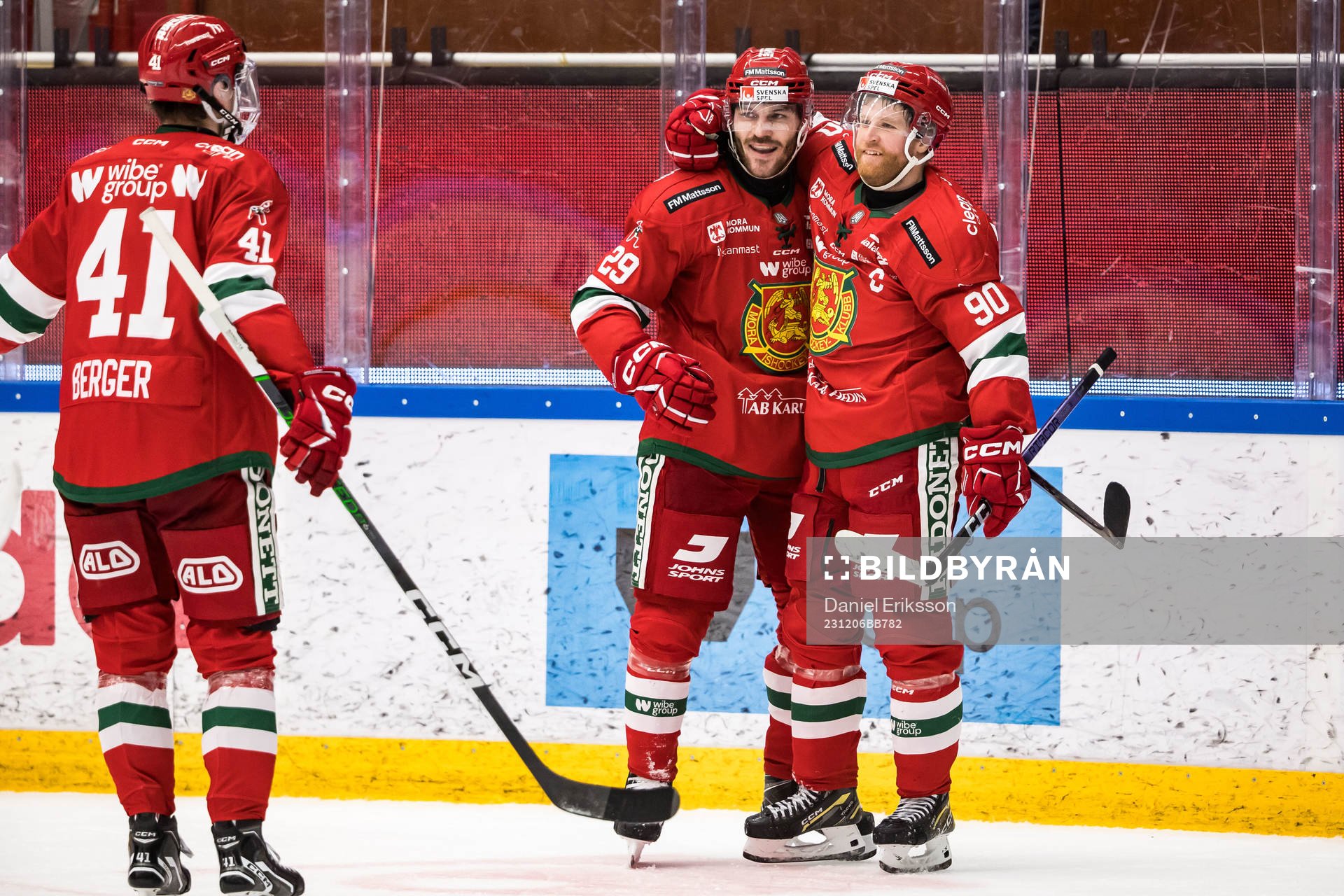 Mora IKs Daniel Ljunggren jublar