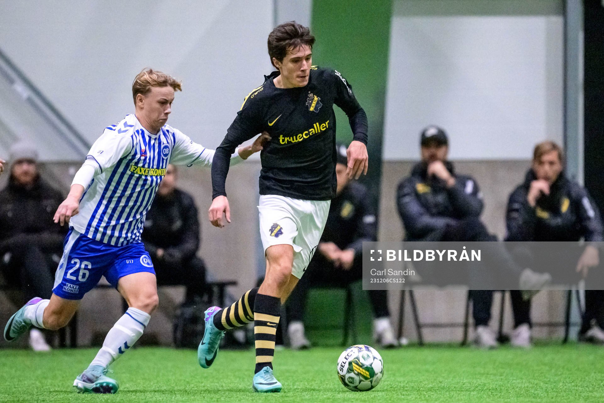 Odenses Andreas Knudsen och AIKs Linus Järeteg