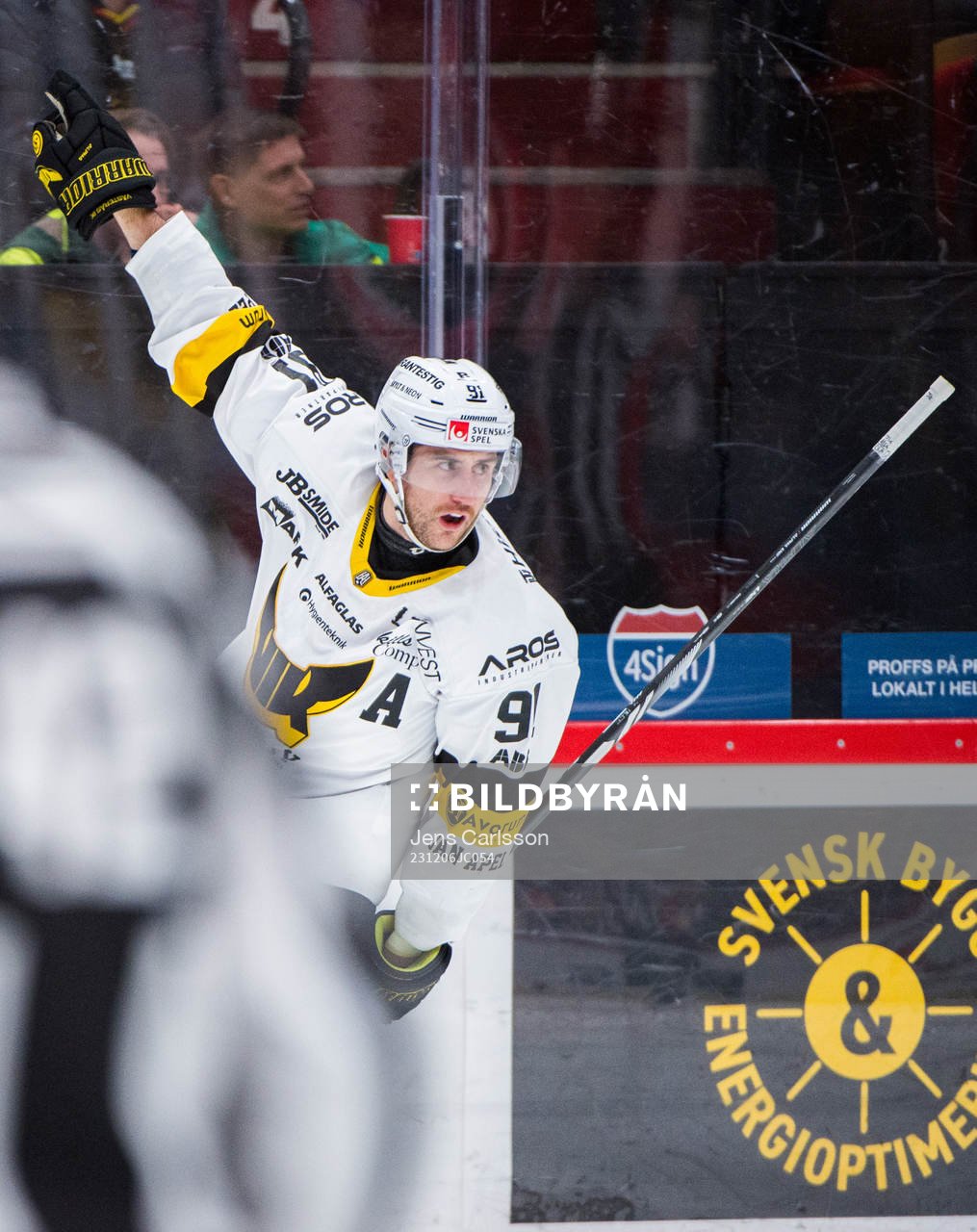 Västerås Nicholas Hutchison jublar