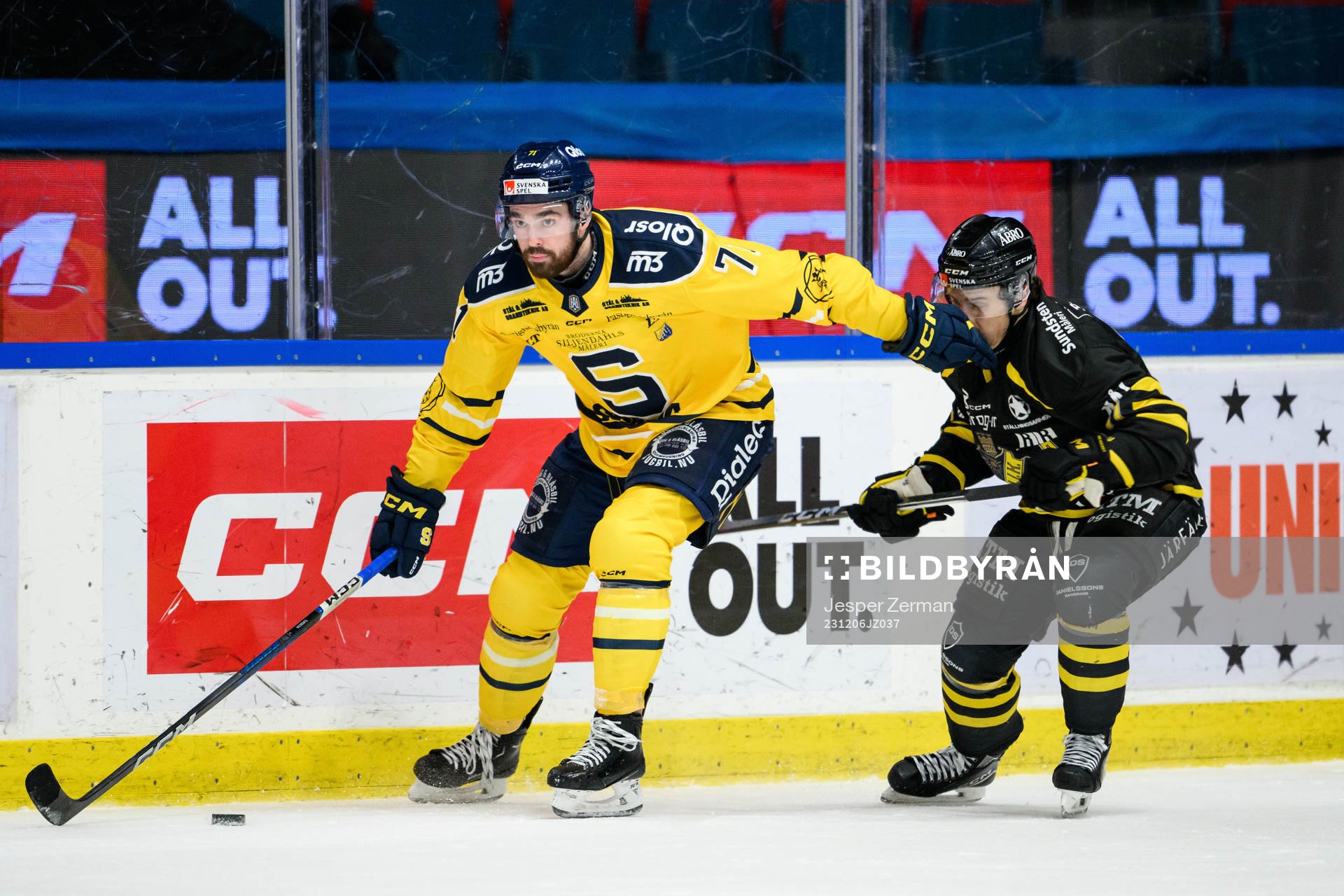 Södertälje SKs Dominic Turgeon och AIKs Gerry Fitzgerald