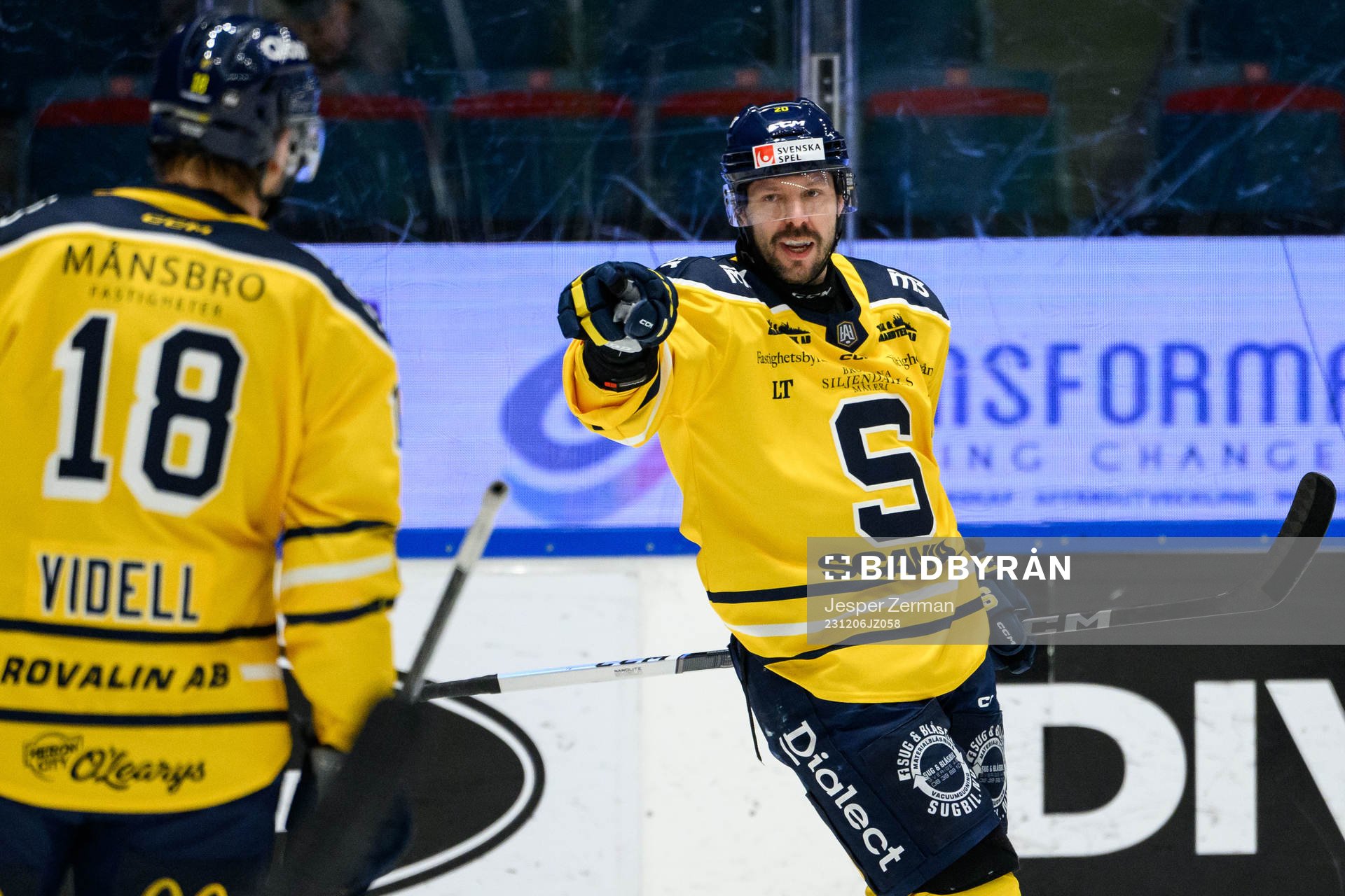 Södertälje SKs Marcus Eriksson jublar