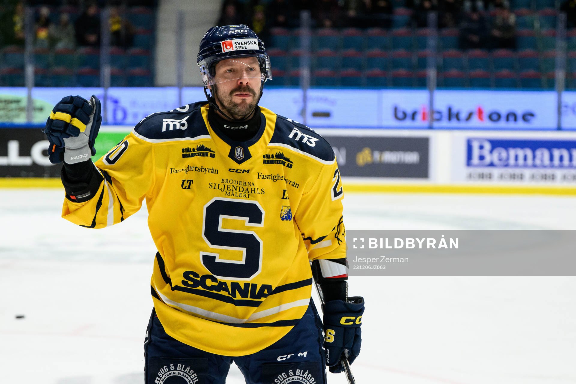 Södertälje SKs Marcus Eriksson jublar