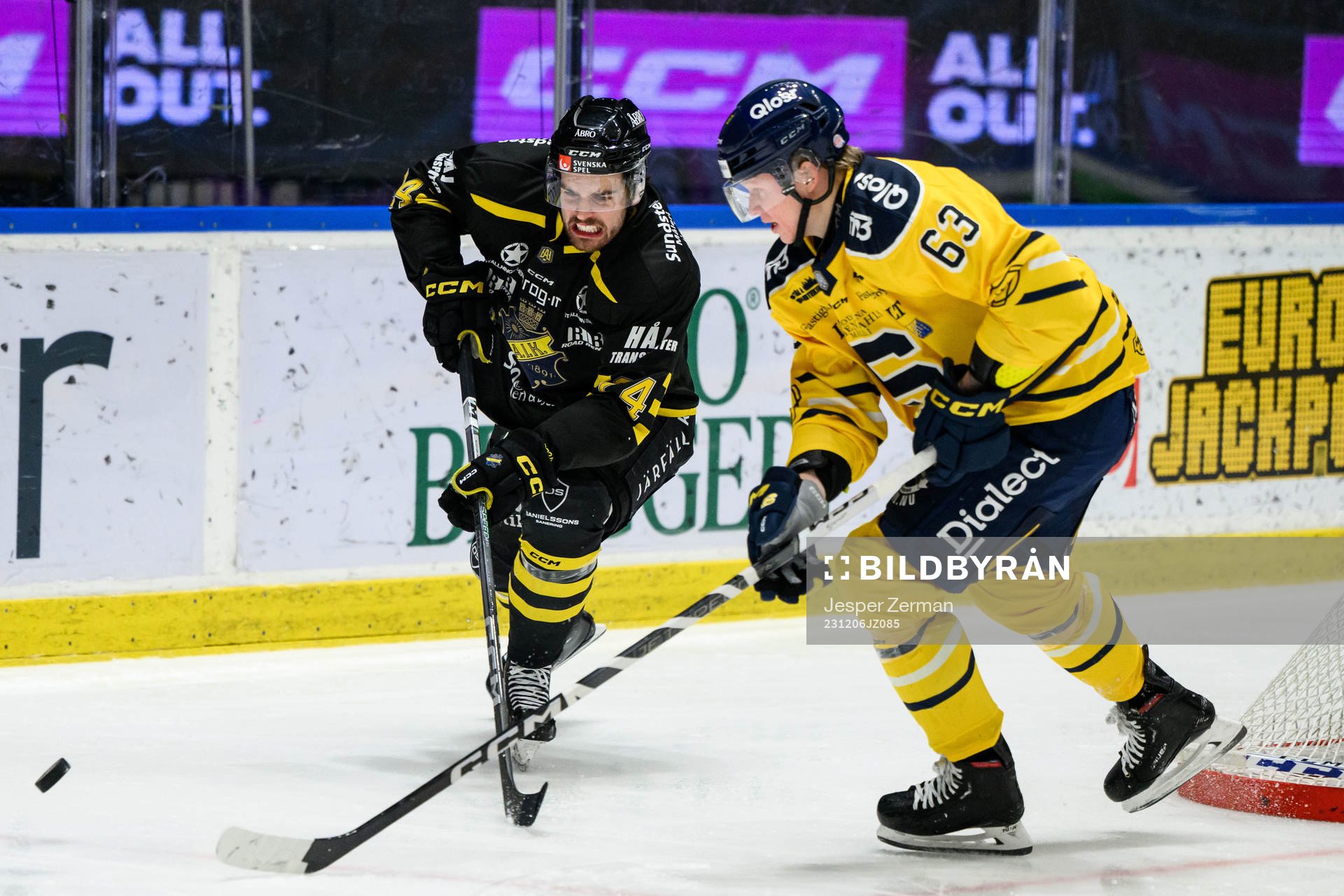 AIKs Arvid Degerstedt och Södertälje SKs Julius Bergman