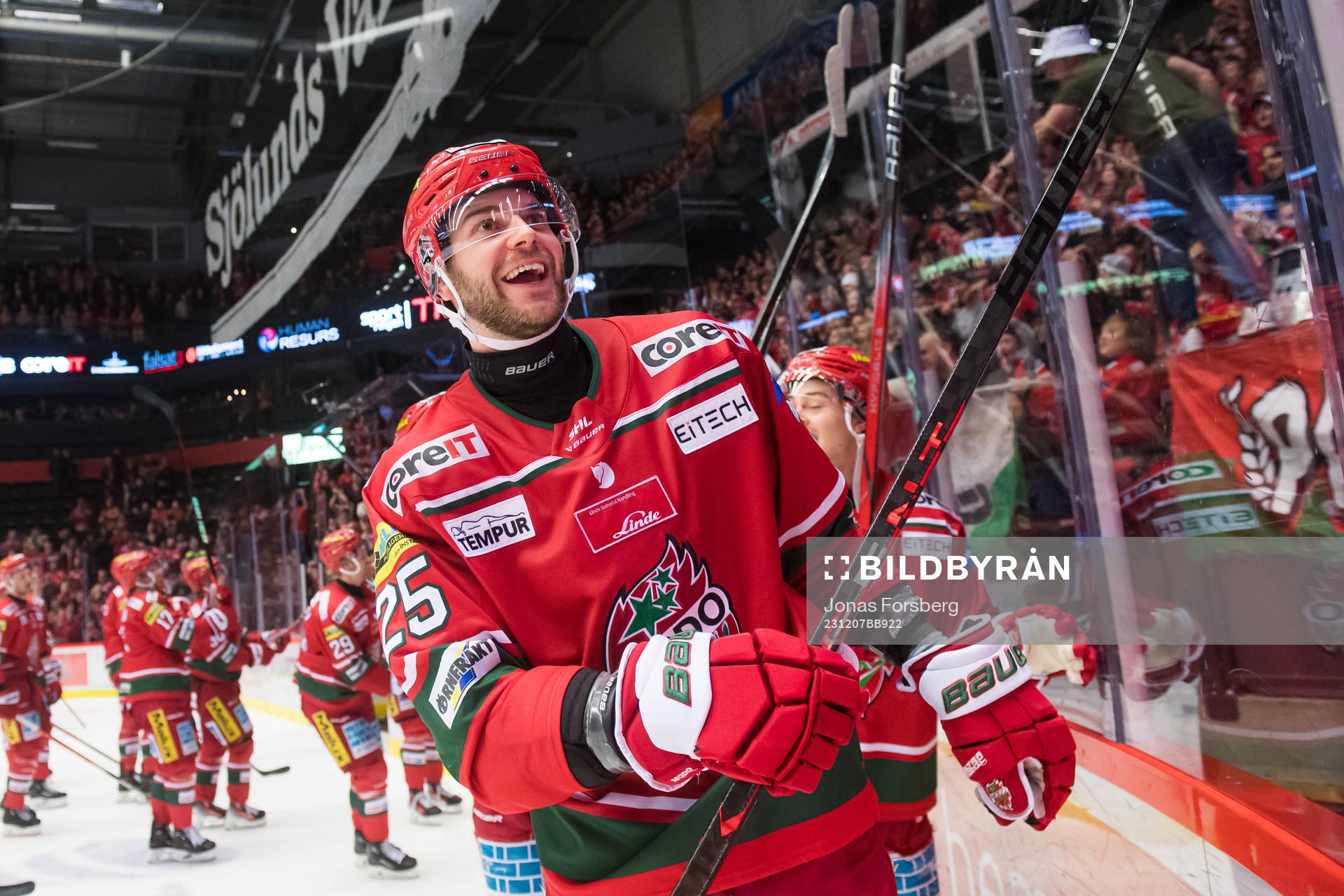 MoDos Sam Vigneault jublar