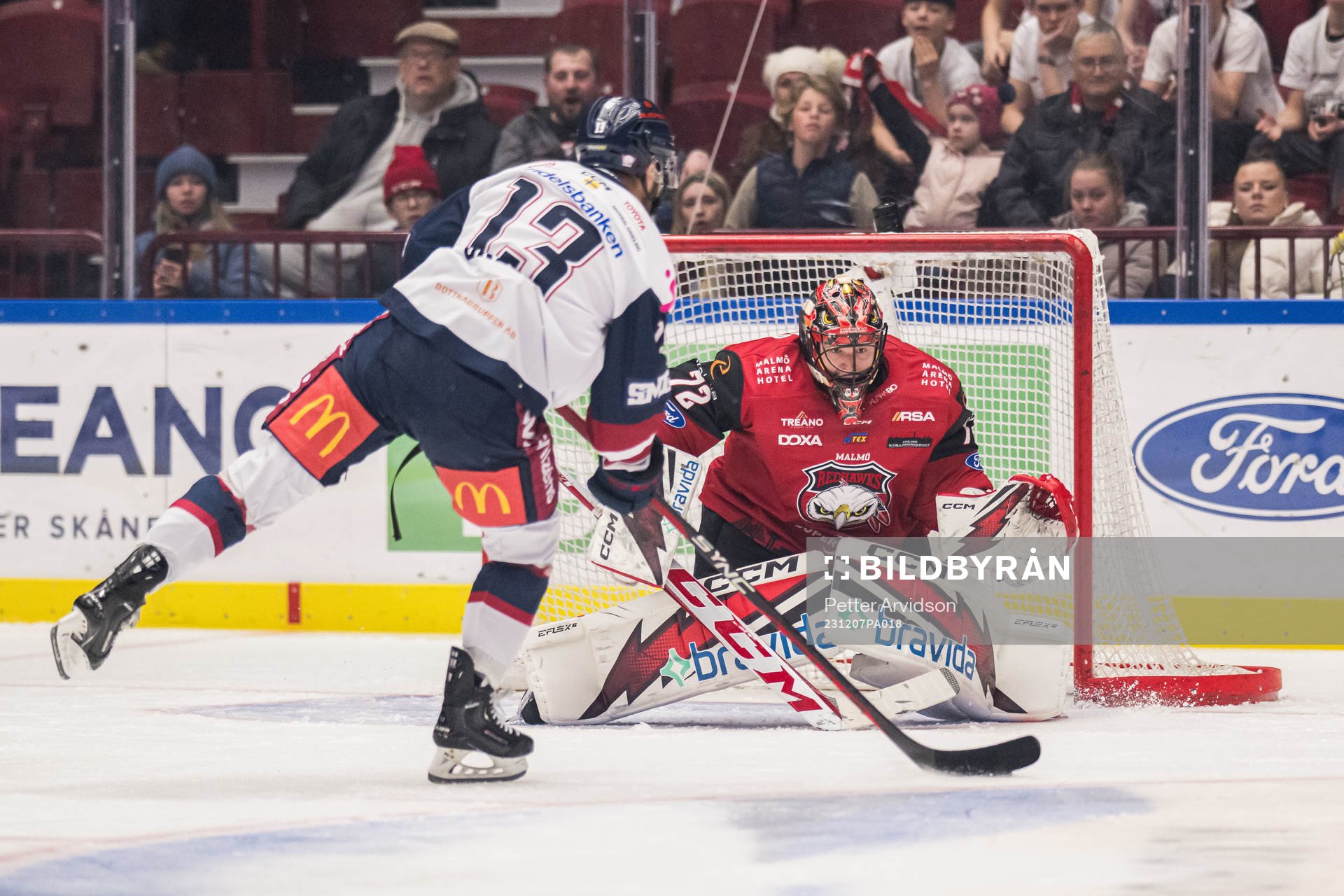 Linköpings Anthony Greco och Malmö Redhawks målvakt