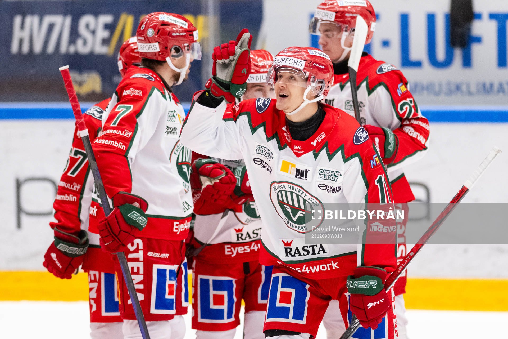 Frölundas Erik Borg jublar