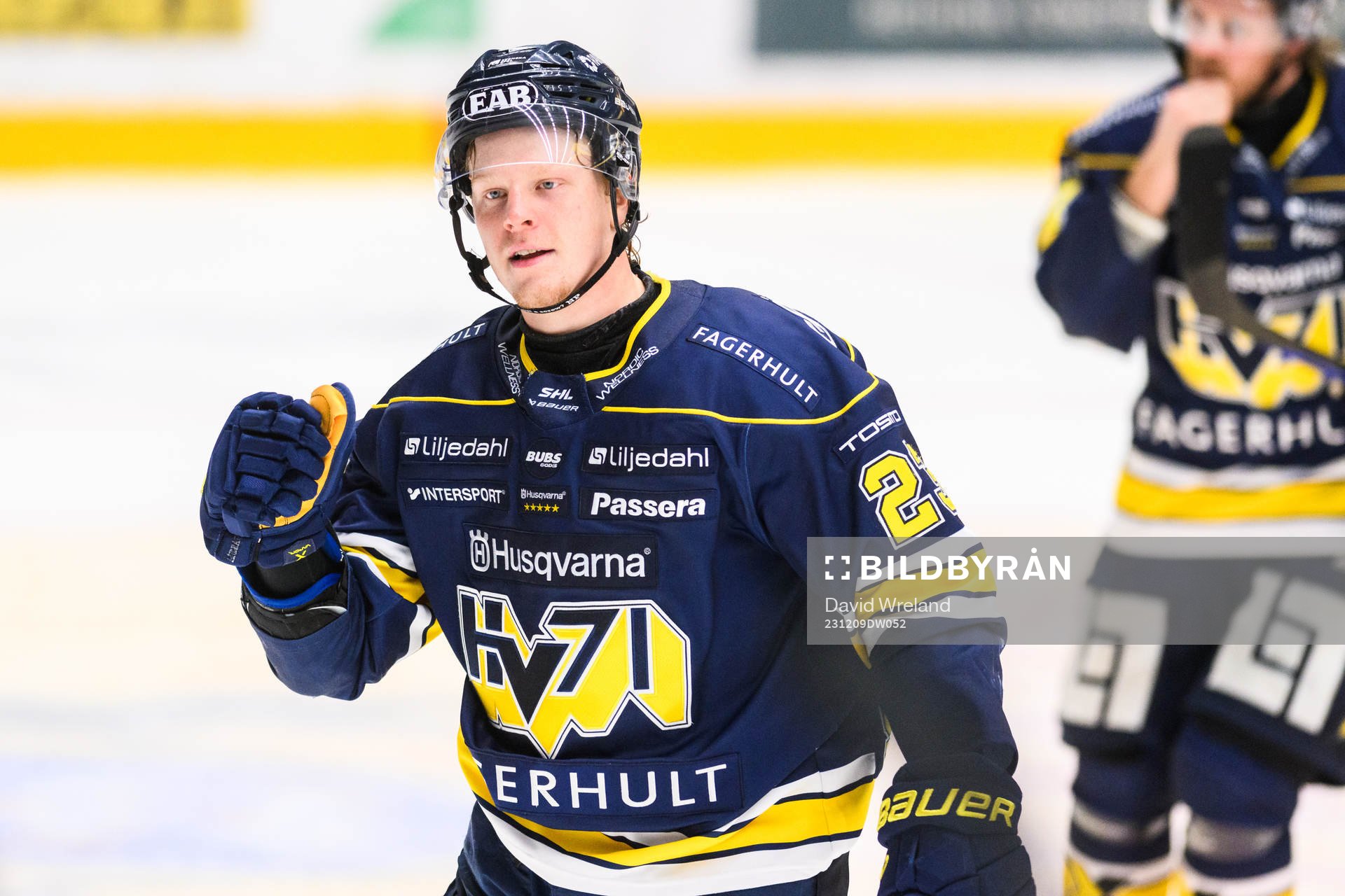 HV71s Åke Stakkestad  jublar