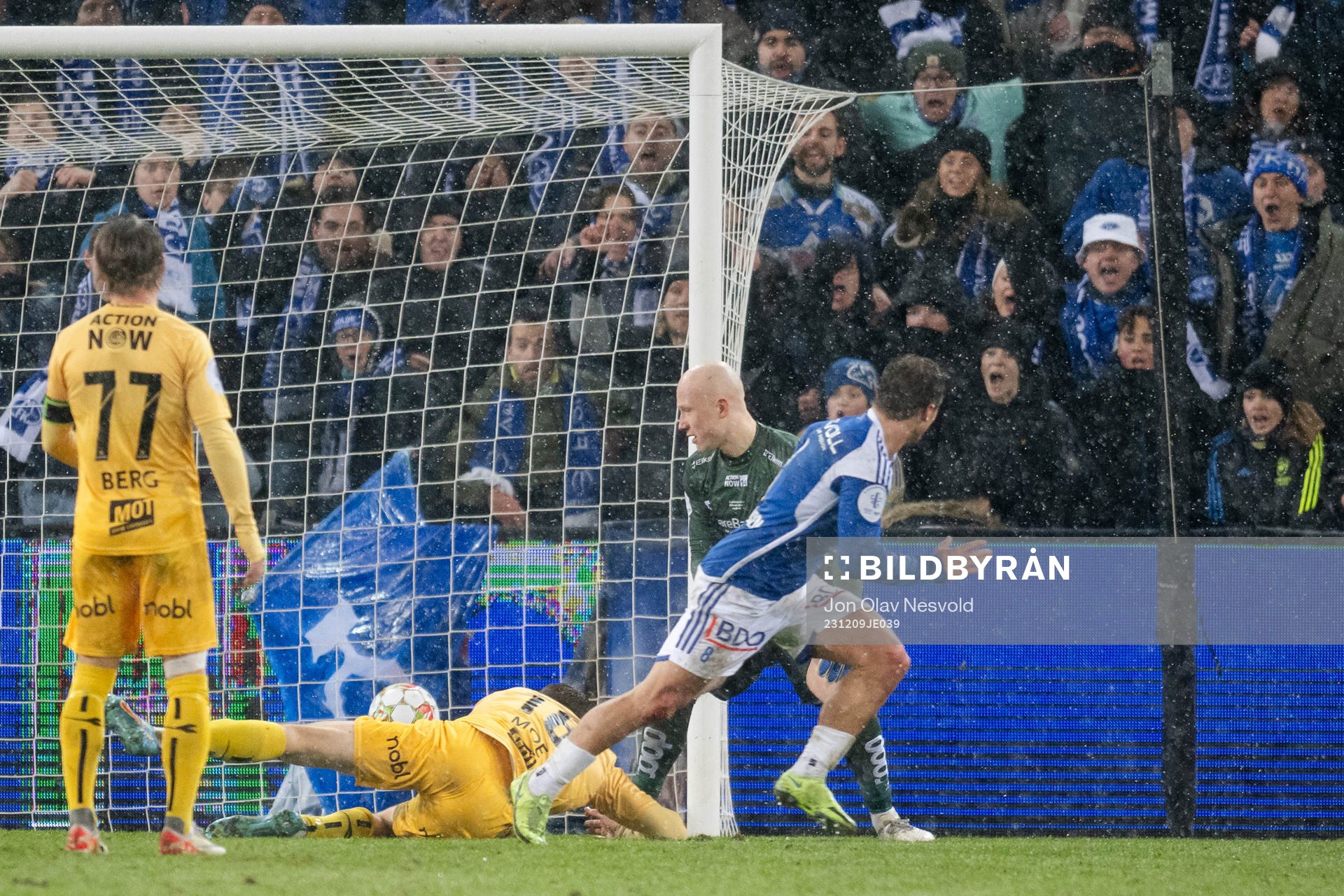 Fredrik Gulbrandsen of Molde scores the 0-1 goal