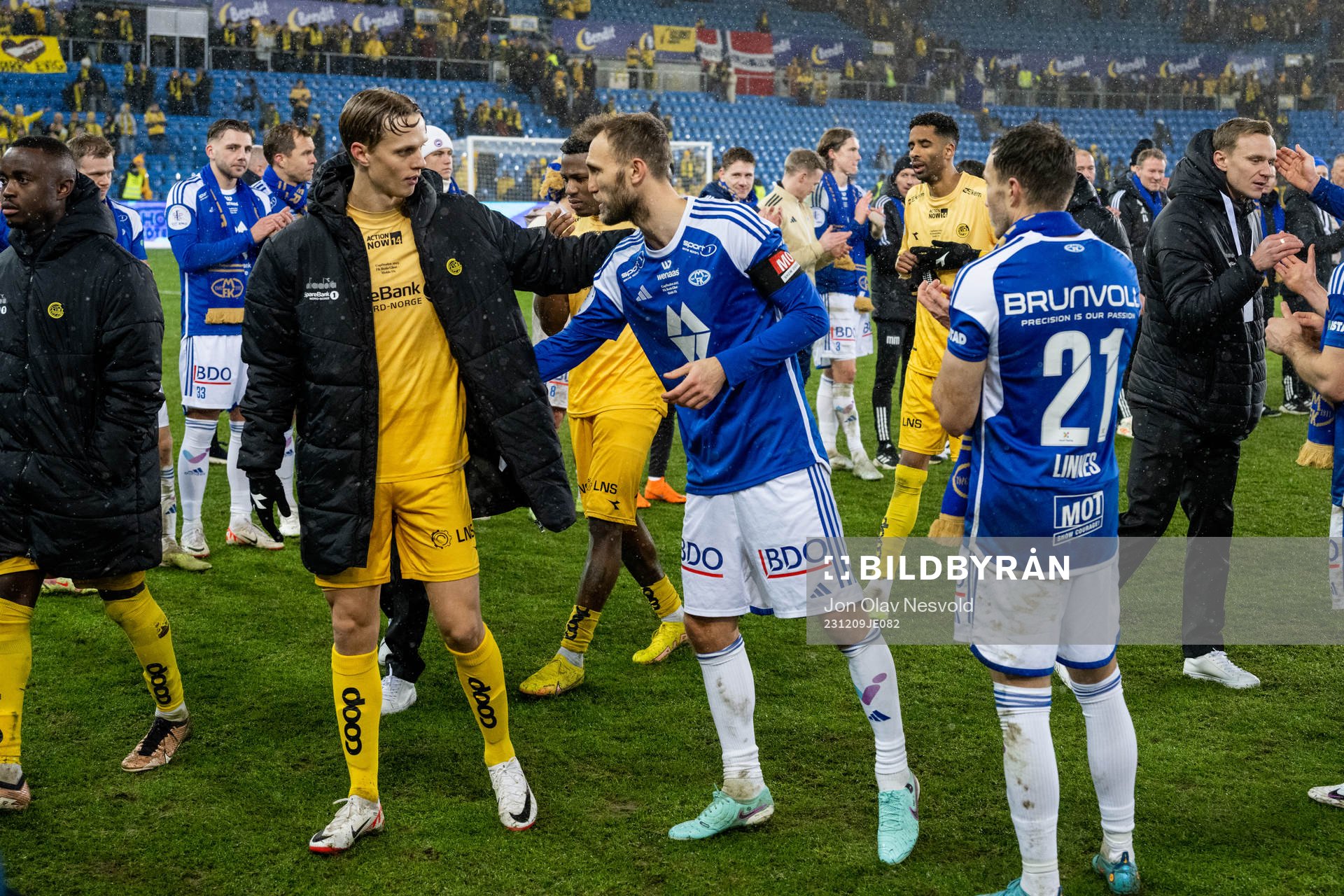 Ulrik Saltnes of Bodø/Glimt and Magnus Wolff Eikrem of