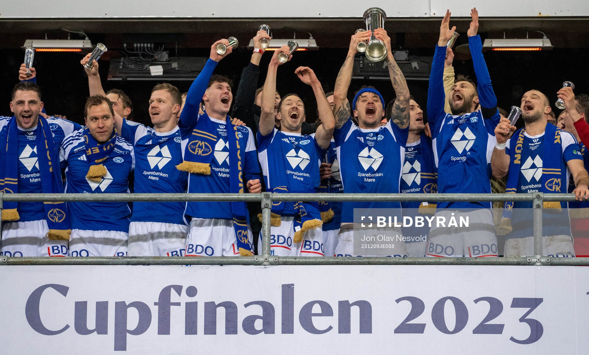 Fredrik Gulbrandsen with the trophy kongepokalen and