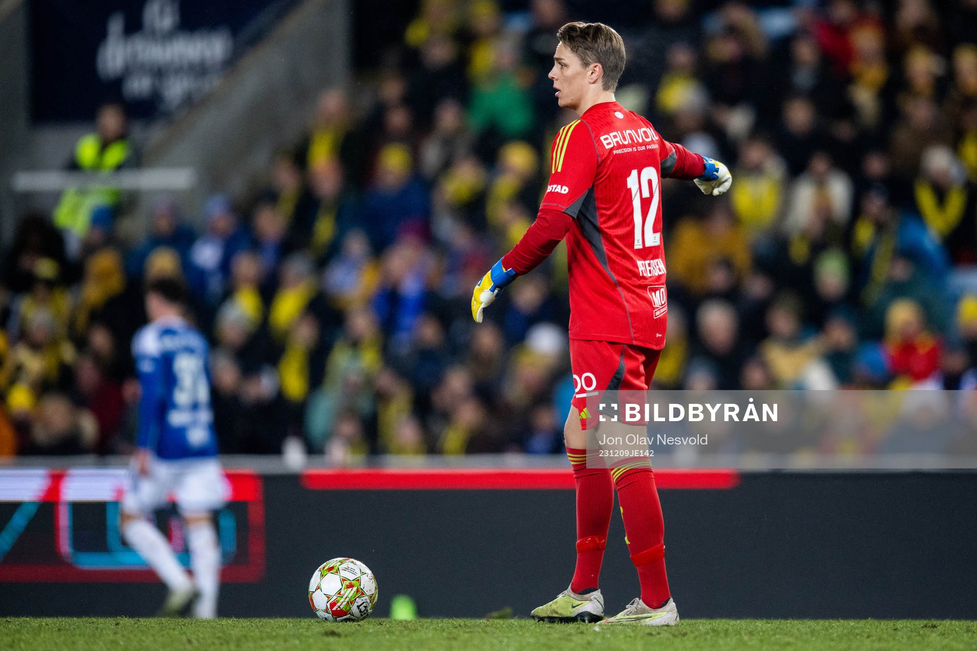 Goalkeeper Oliver Petersen of Molde