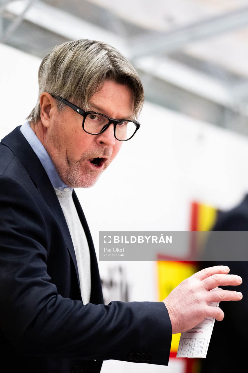 Timrås tränare Anders Karlsson