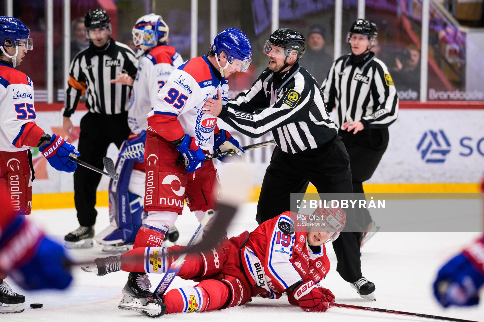 Oskarshamns Nick Olesen och Timrås Erik Andersson