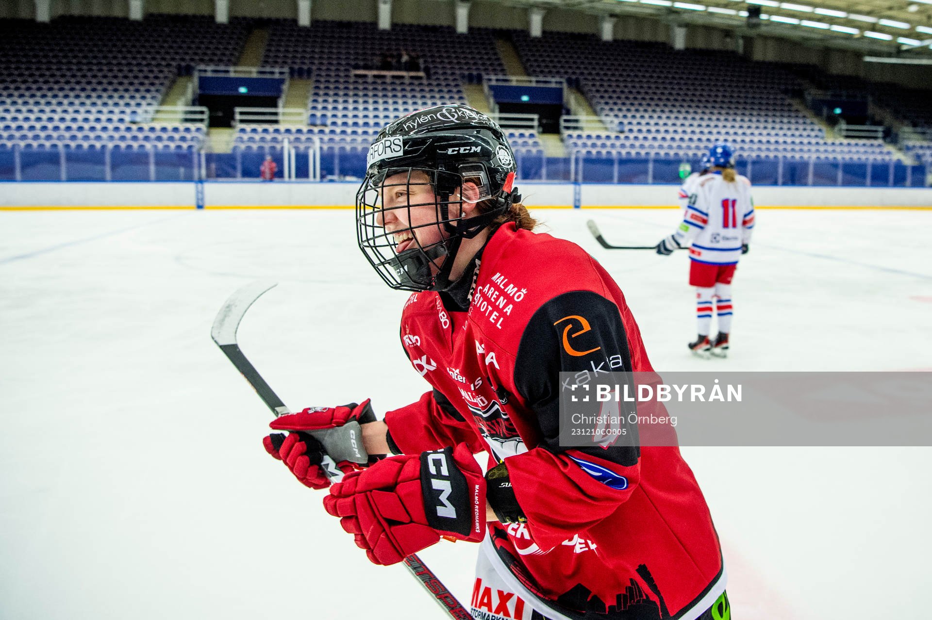 Malmö Redhawks Siobhan Birch jublar