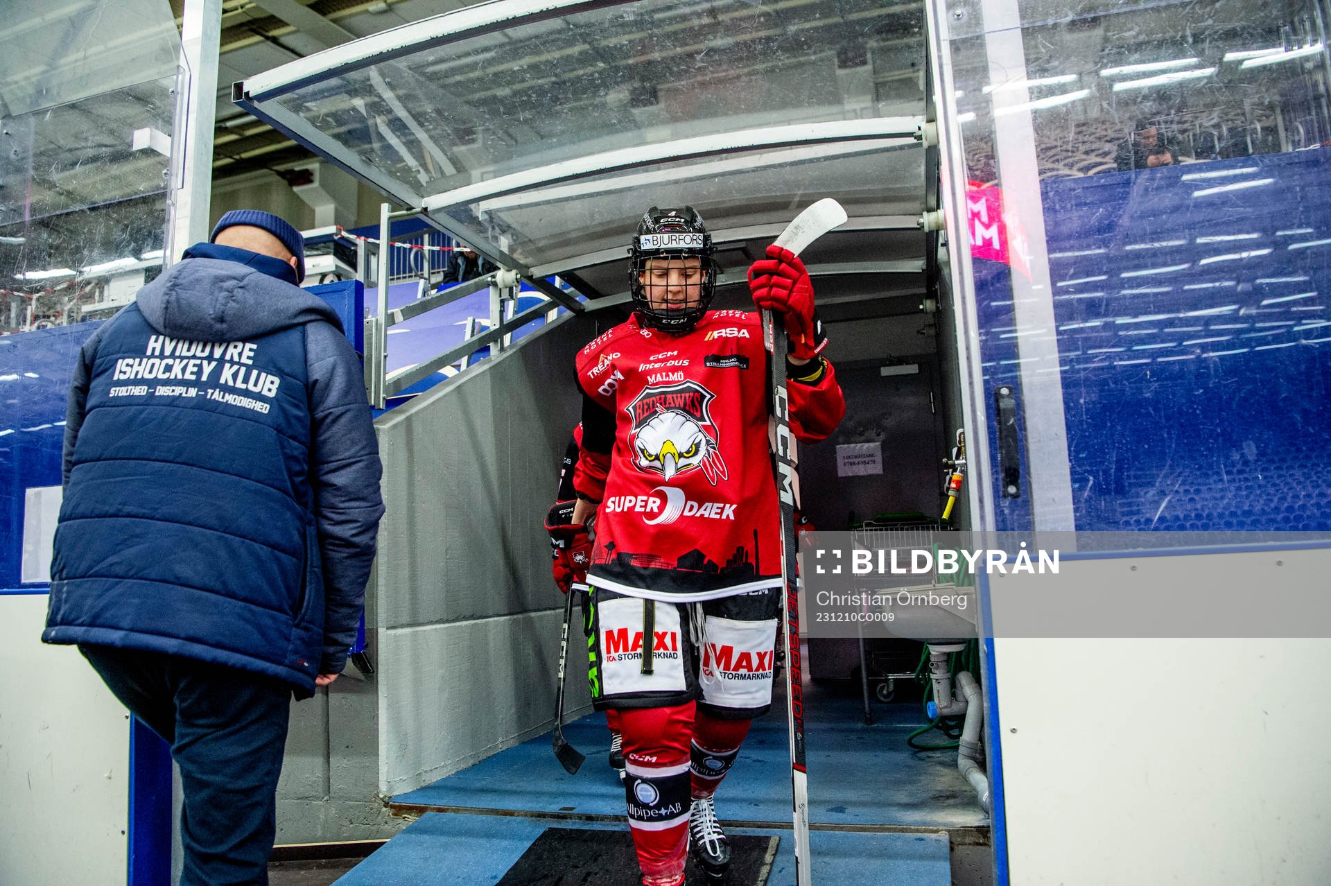 Malmö Redhawks Siobhan Birch går ut på isen