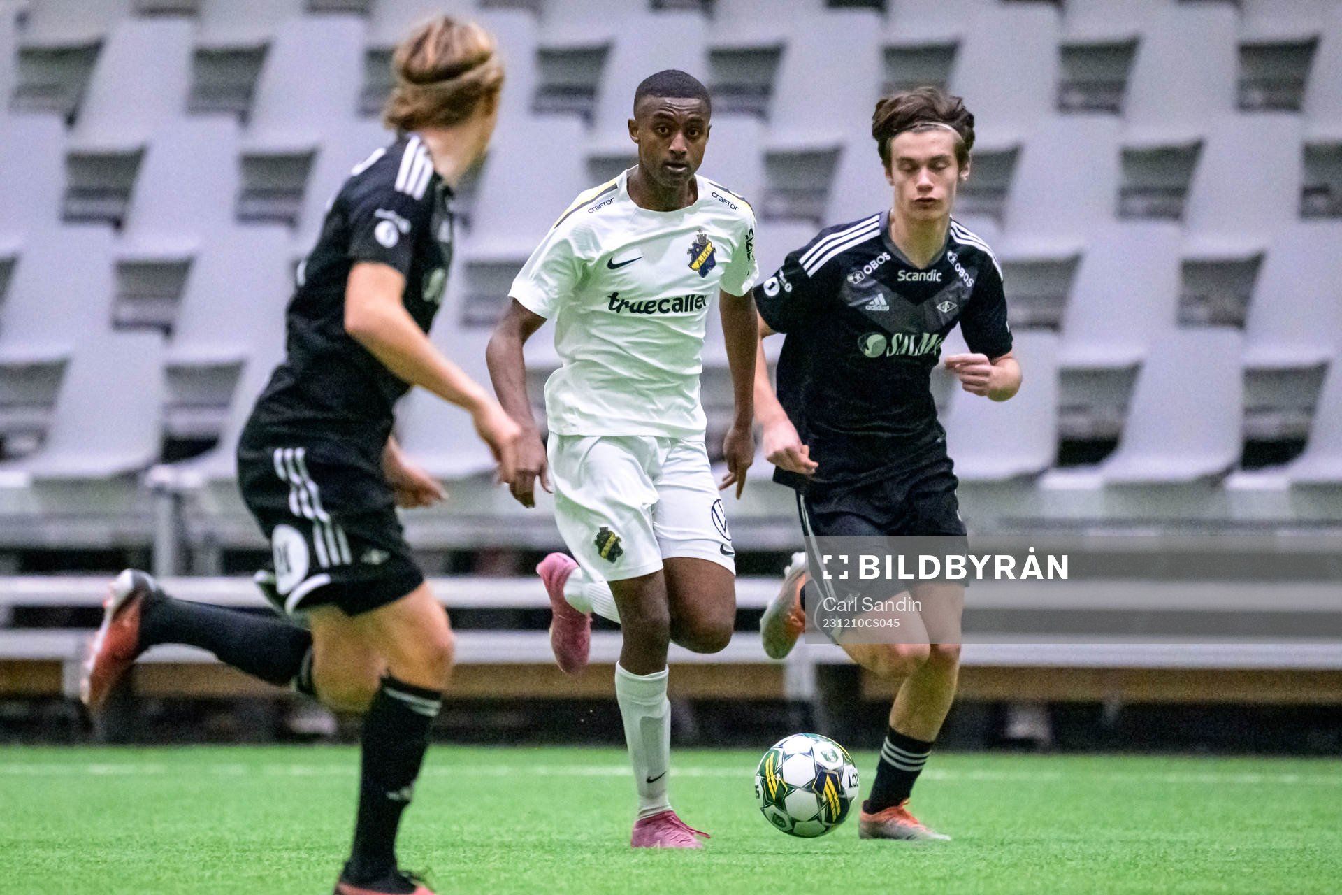 AIKs Robel Yonas och Rosenborgs Eirik Myrvågnes