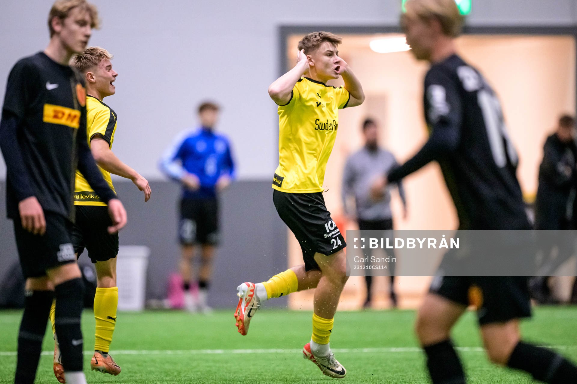 Mjällbys Lucas Nennesson jublar