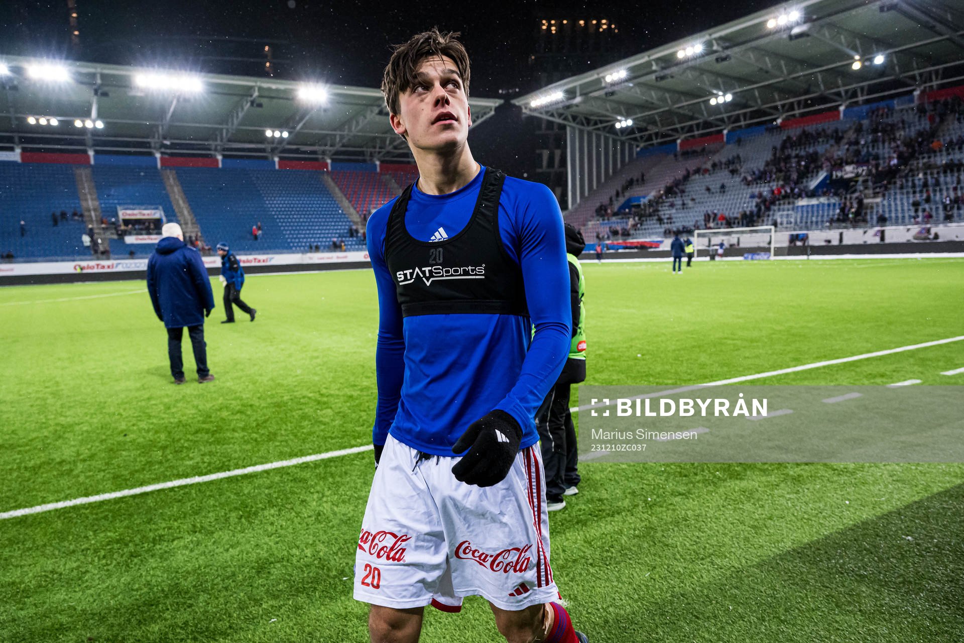 Magnus Riisnæs of Vålerenga looks dejected