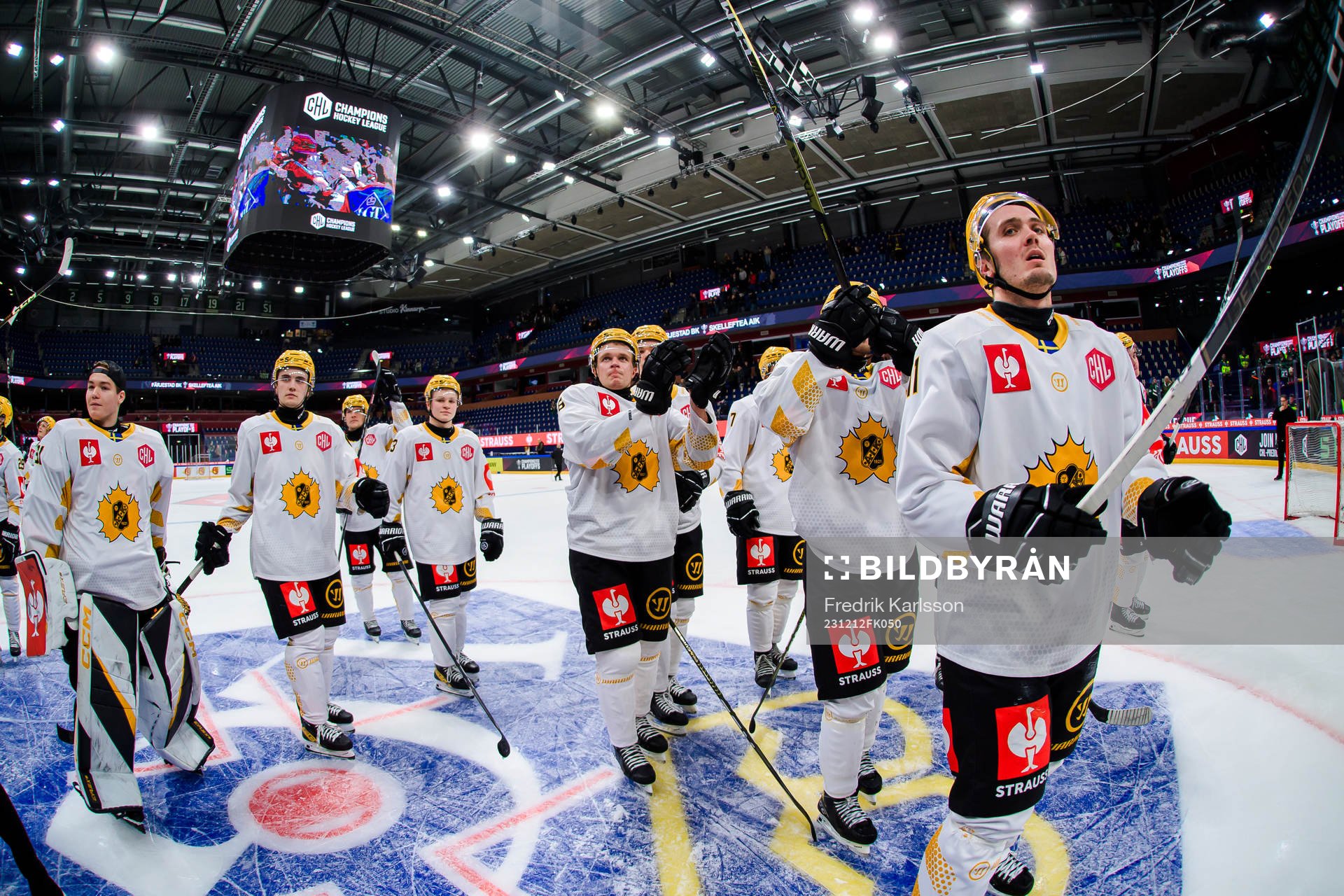 Players of Skellefteå celebrates
