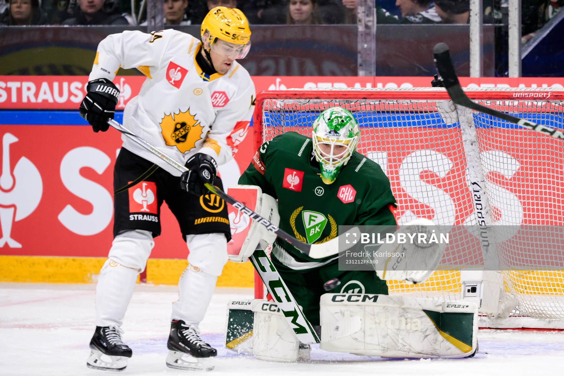 Andreas Johnson of Skellefteå and goaltender Maxime