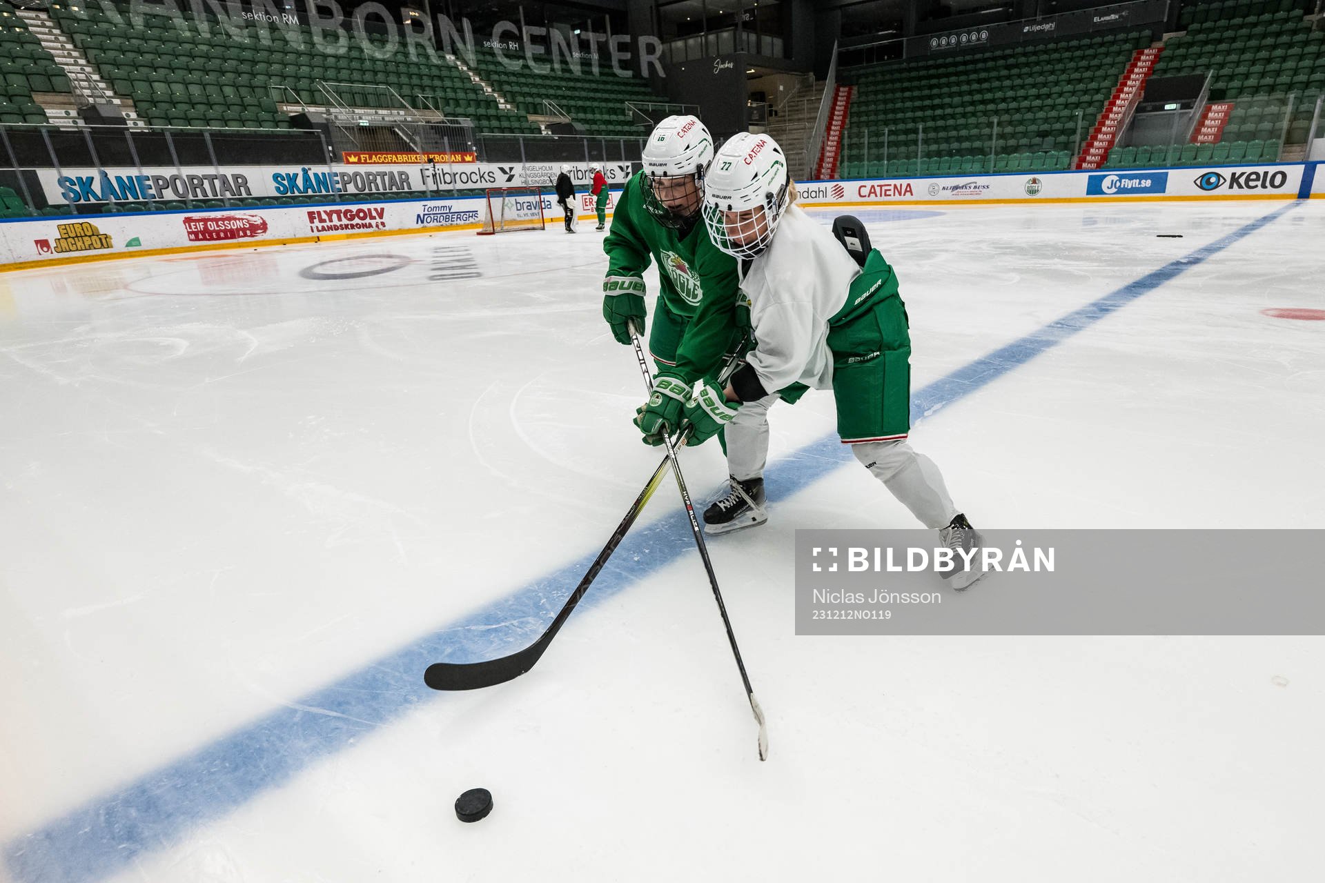 Moa Jacobsson och Herborg Geirsdottir
