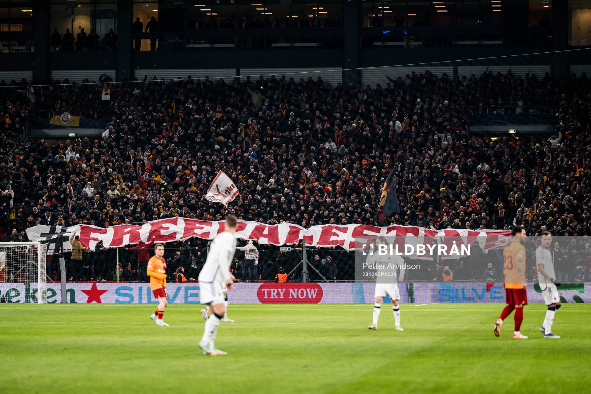 Supporters of Galatasaray with a ”Free Palestine” banner
