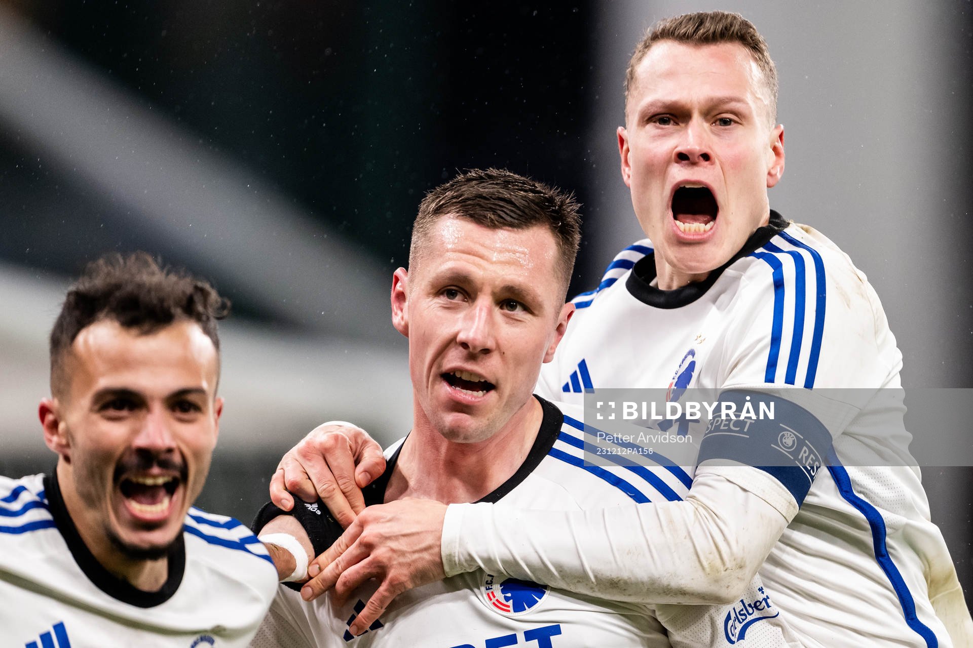 Lukas Lerager celebrate with Diogo Goncalves and Viktor