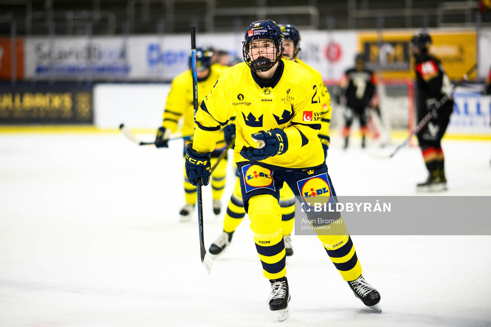 Sveriges Hanna Thuvik jublar