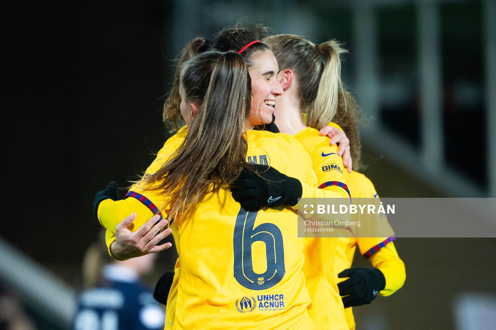 Mariona Caldentey of Barcelona celebrates with team mates