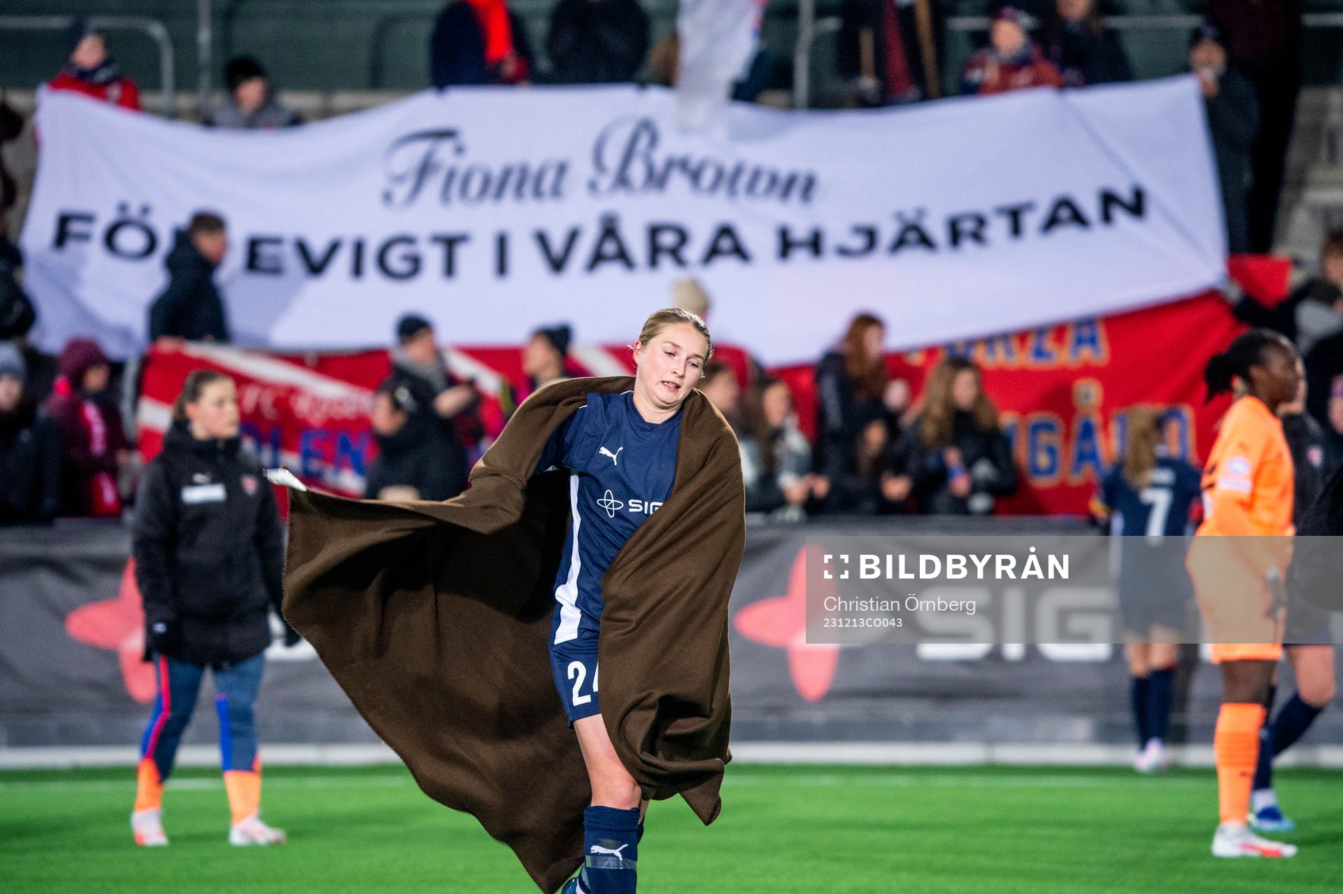Hanna Andersson of FC Rosengård looks dejected