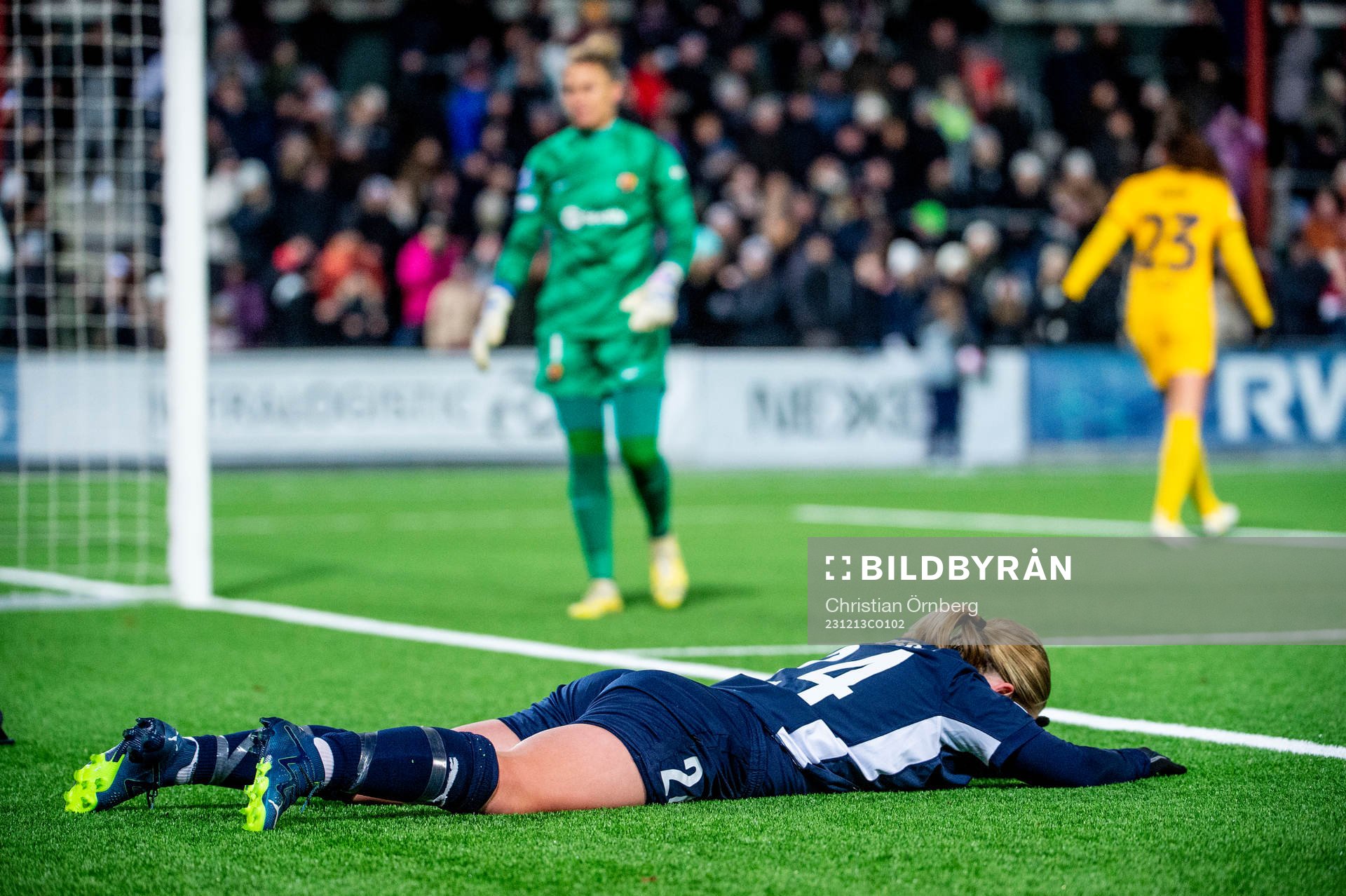 Hanna Andersson of FC Rosengård look dejected