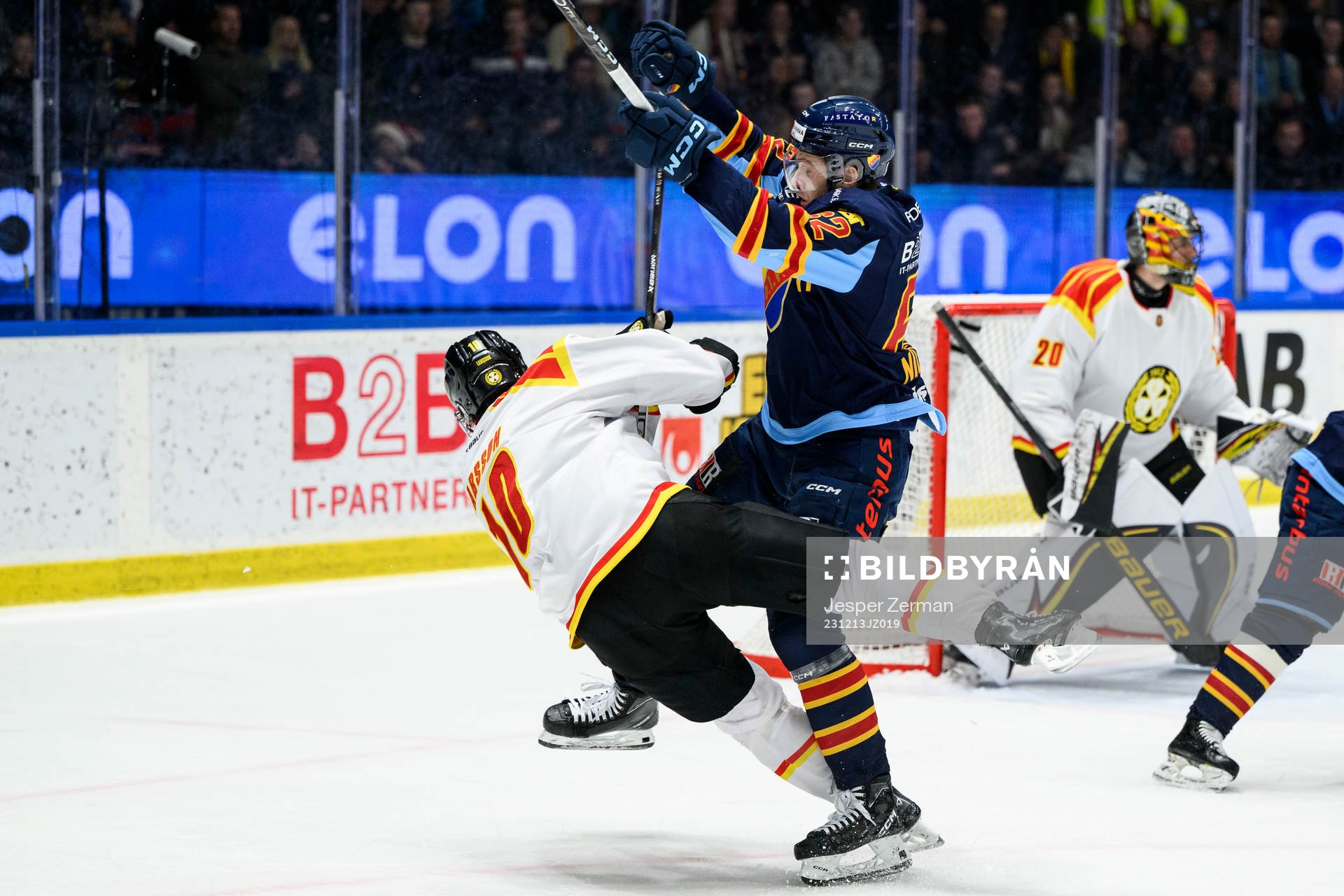 Brynäs Johan Larsson och Djurgårdens Wiktor Nilsson