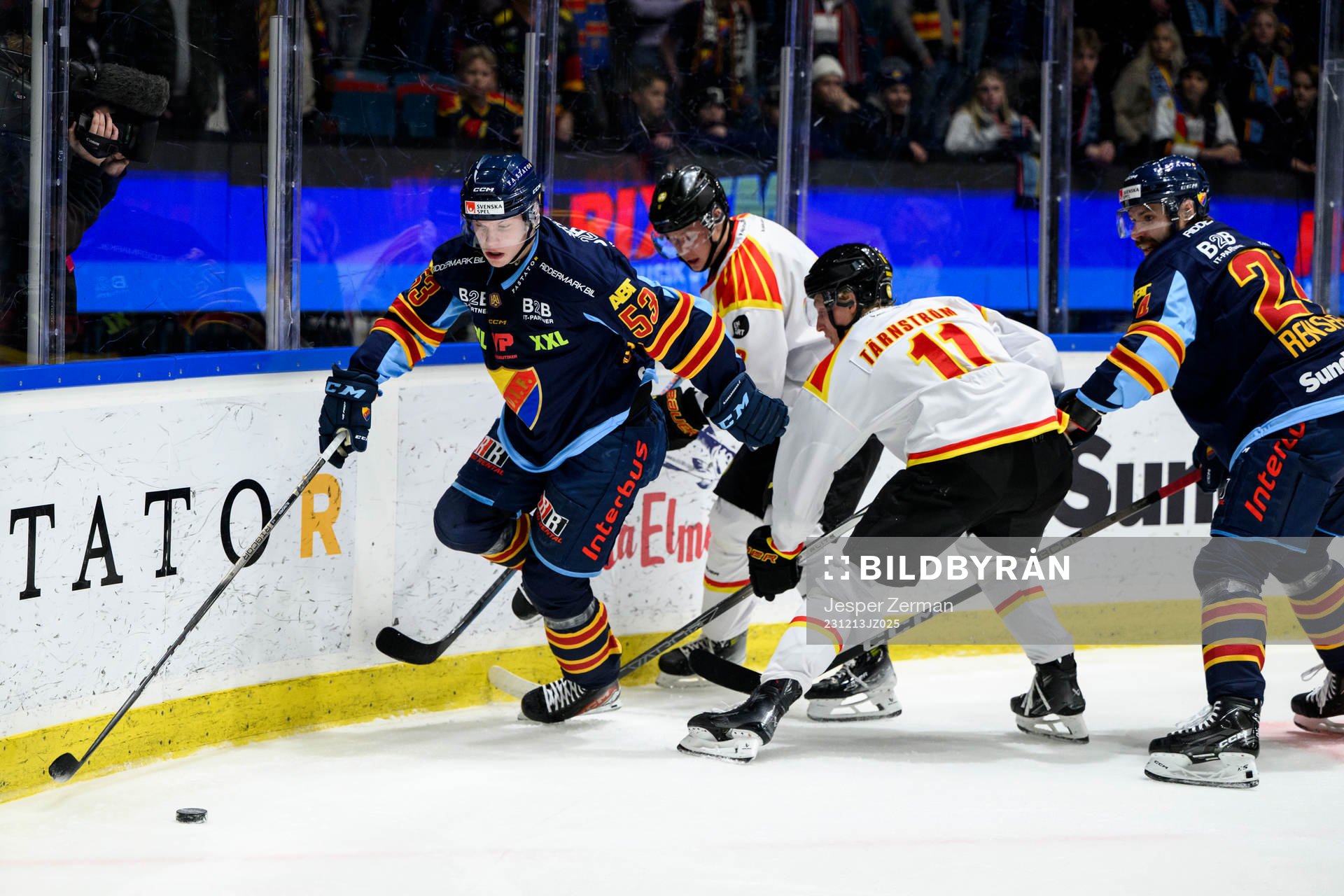 Djurgårdens David Blomgren och Brynäs Oliver Tärnström
