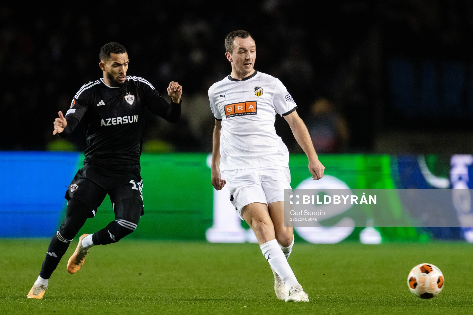 Juninho of Qarabag and Even Hovland of Häcken