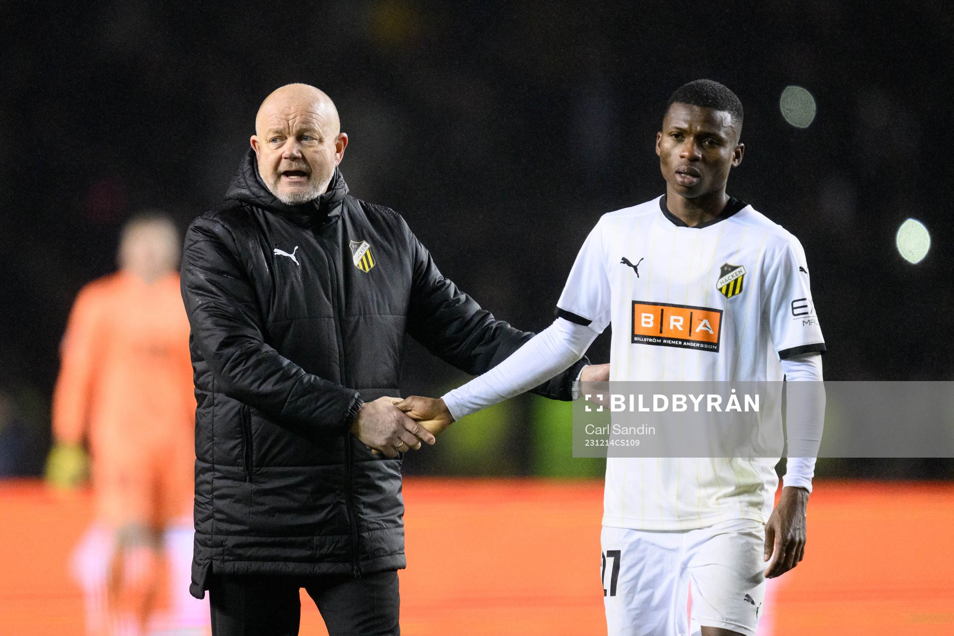 Head coach Per-Mathias Høgmo and Akoua Romeo Amane of