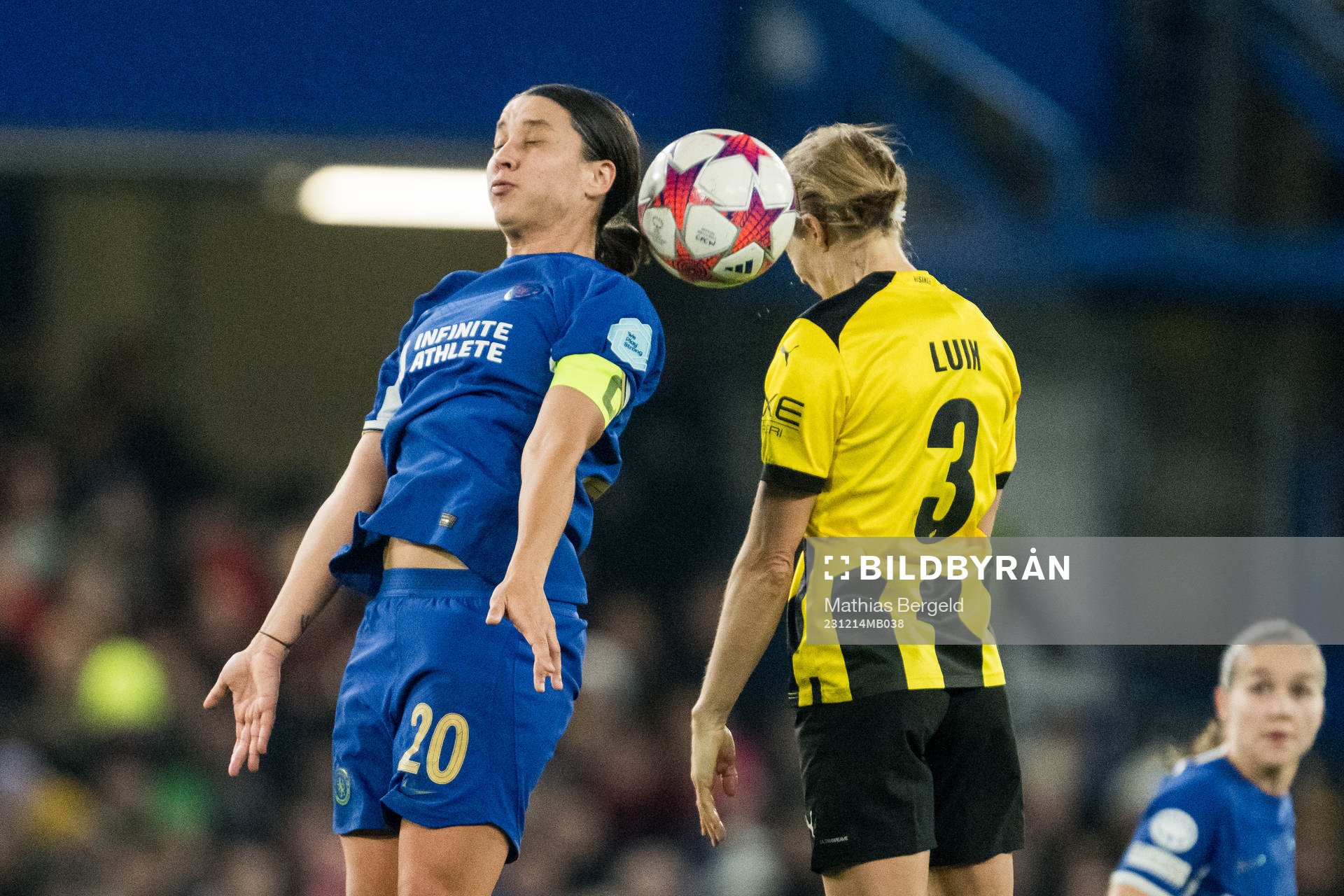 Sam Kerr of Chelsea and Aivi Luik of Häcken