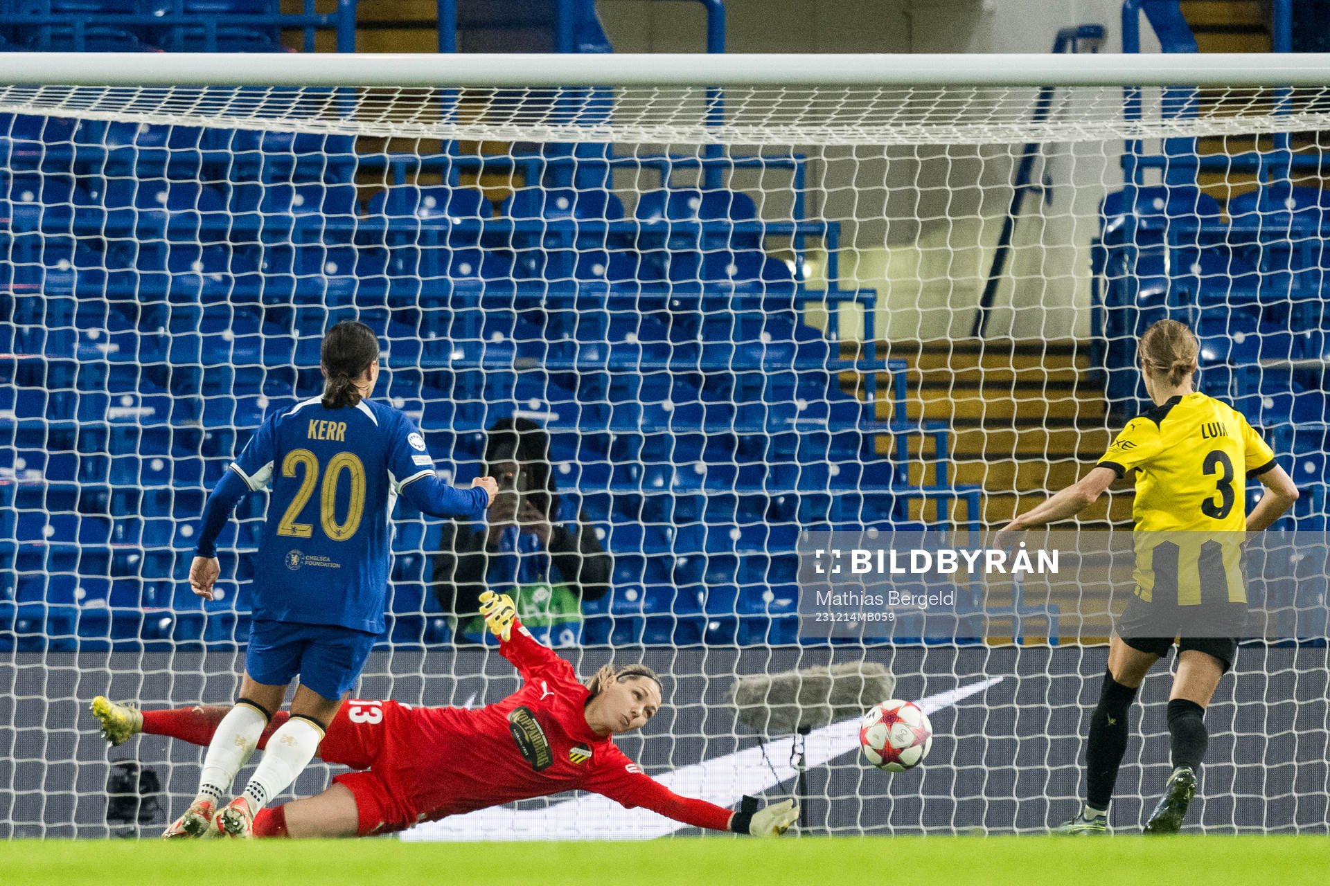 Goalkeeper Jennifer Falk of Häcken