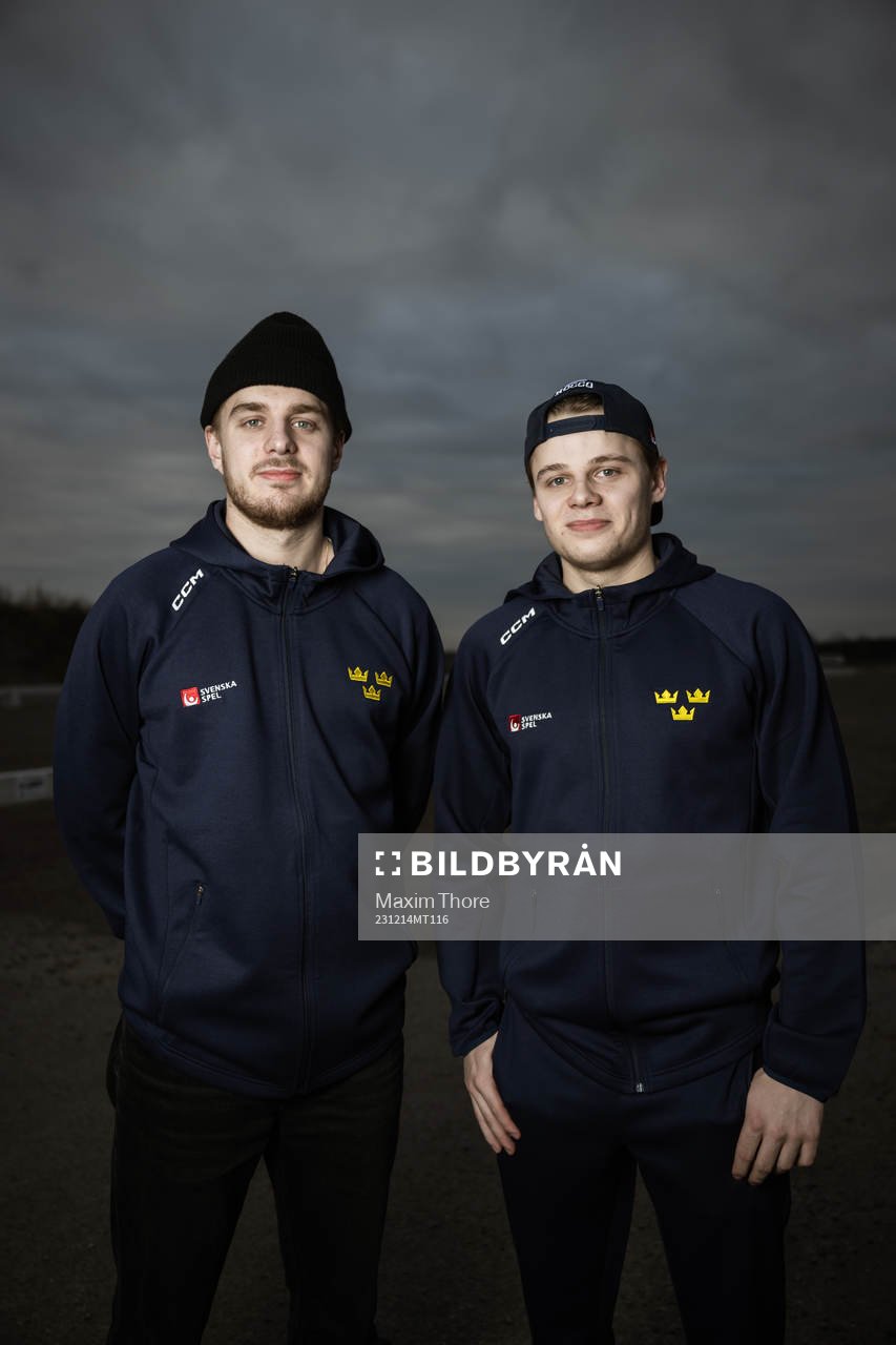 Goaltender Hugo Hävelid and Mattias Hävelid of the