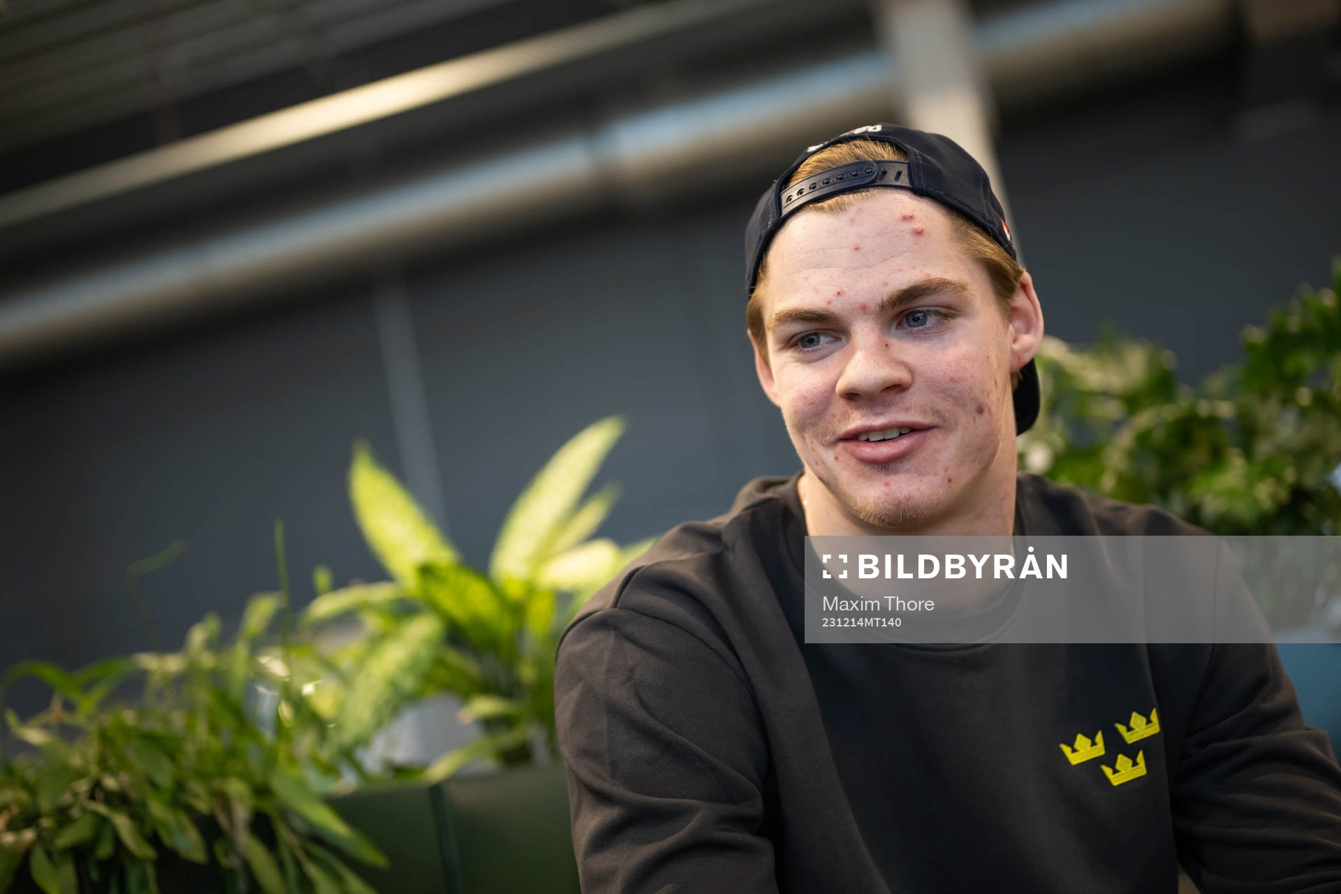 Oskar Pettersson of the Swedish under-20 national ice