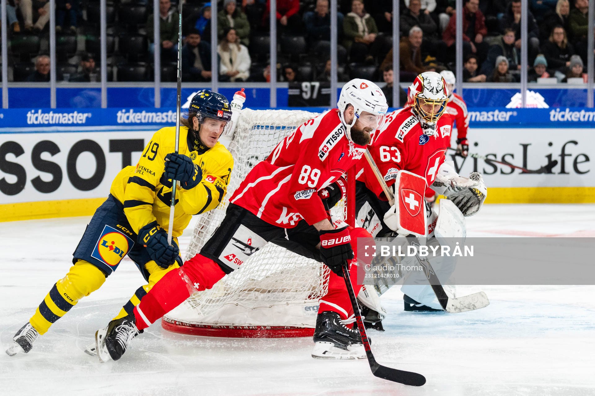 Marcus Sörensen of Sweden against Fabian Heldner and