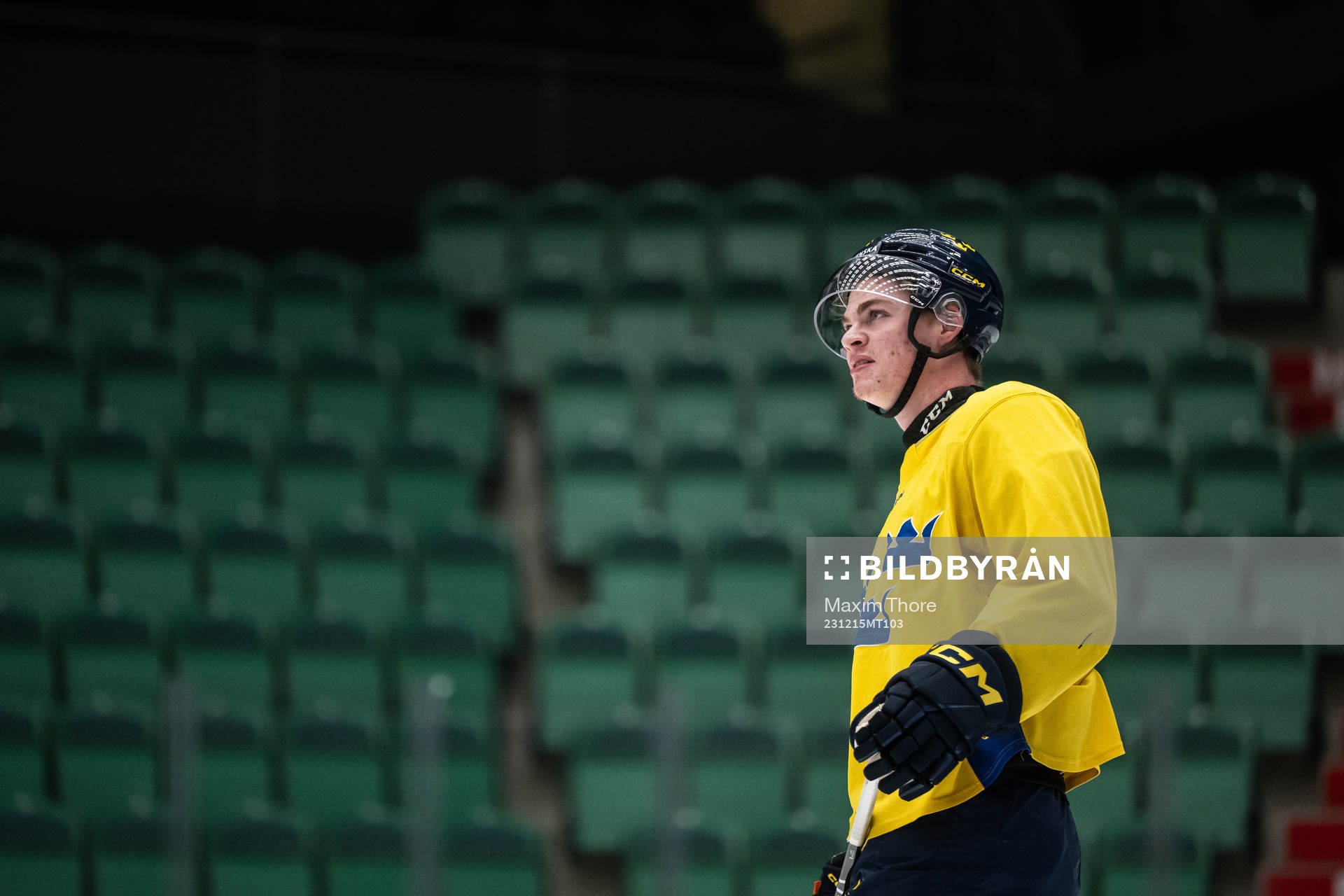 Oskar Pettersson of the Swedish under-20 national ice