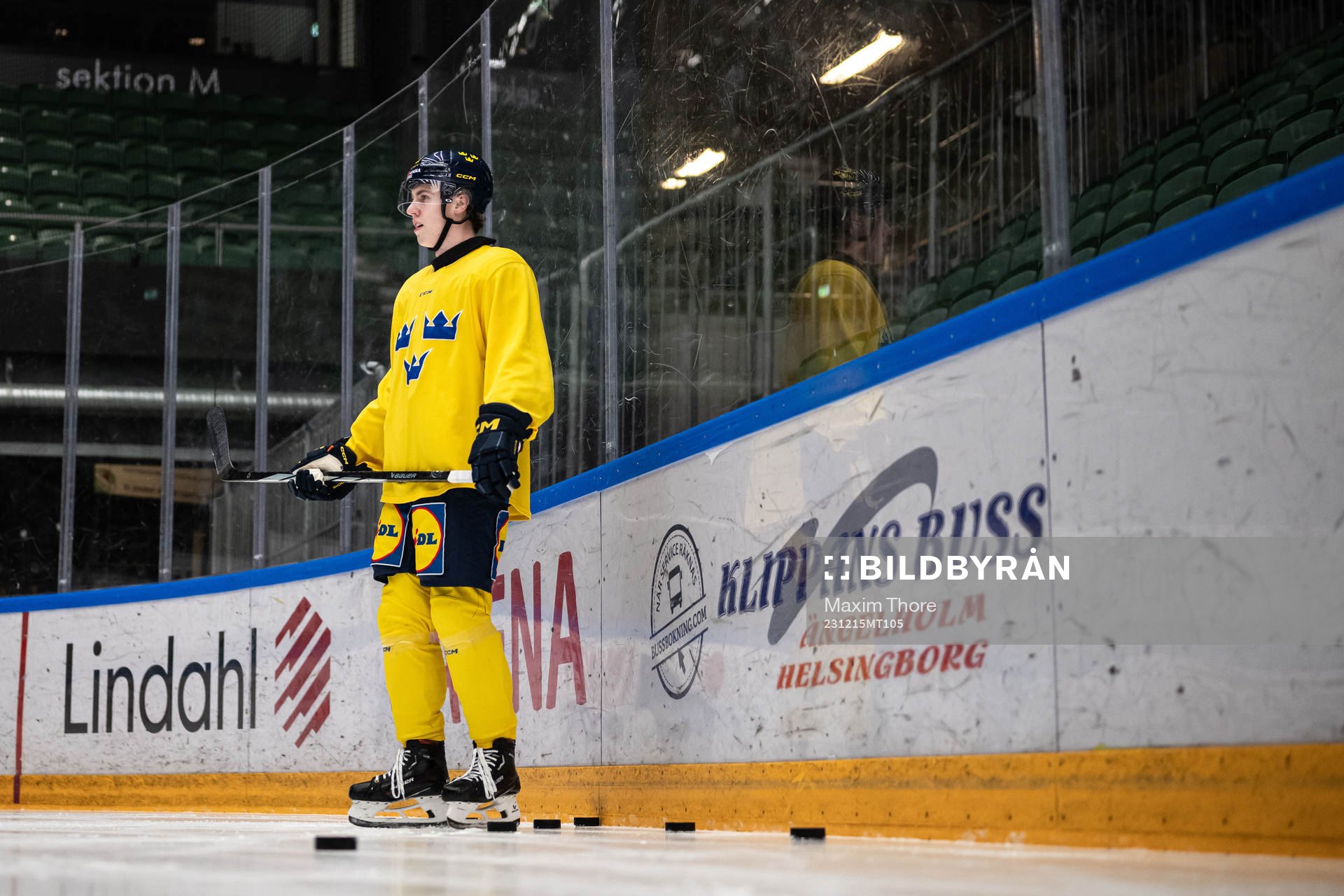 Jonathan Lekkerimäki of the Swedish under-20 national ice