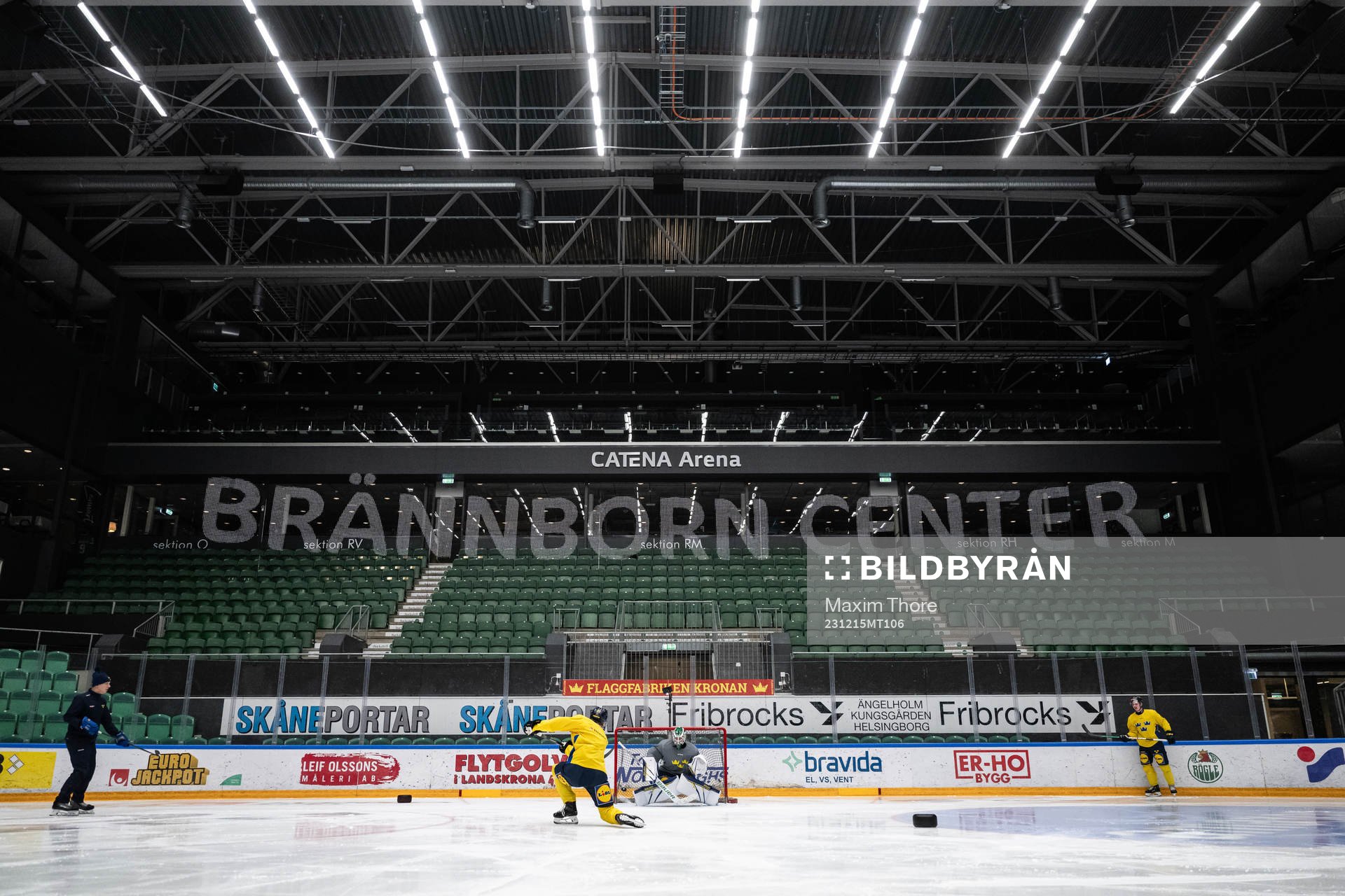Goaltender Melker Thelin of the Swedish under-20 national