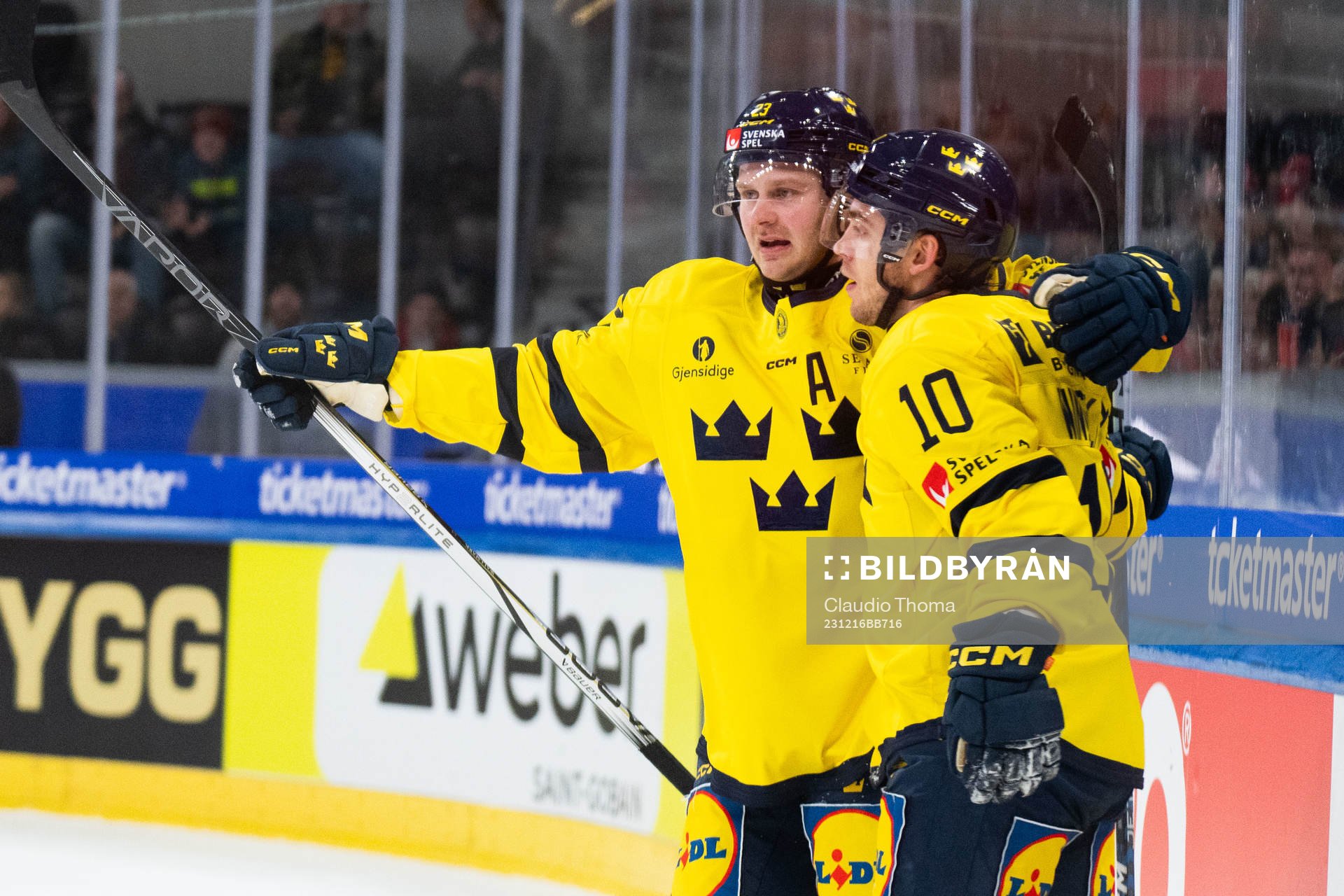 Lucas Wallmark of Sweden celebrates with Andreas Wingerli