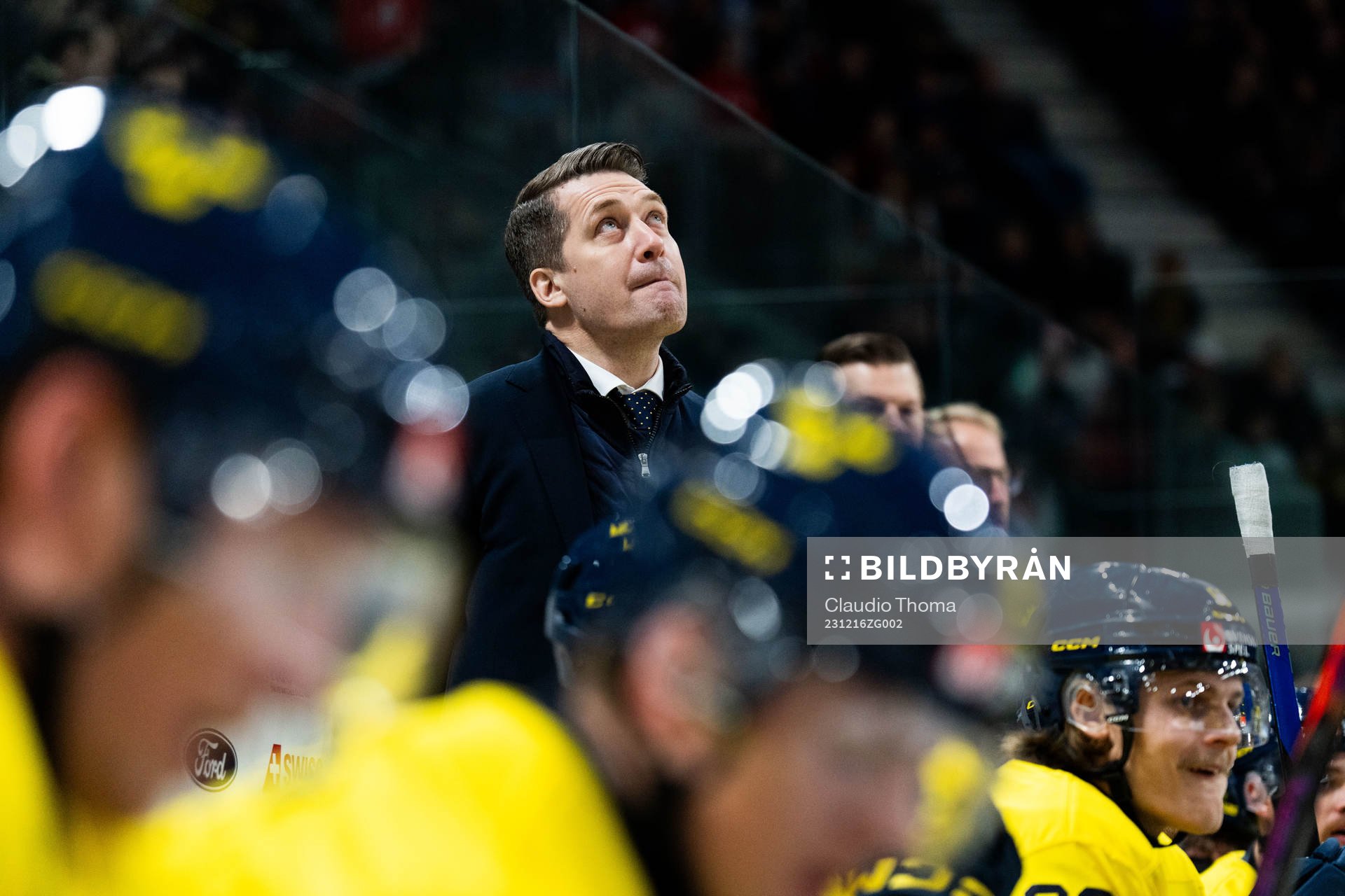 Head coach Sam Hallam of Sweden in the ice hockey game